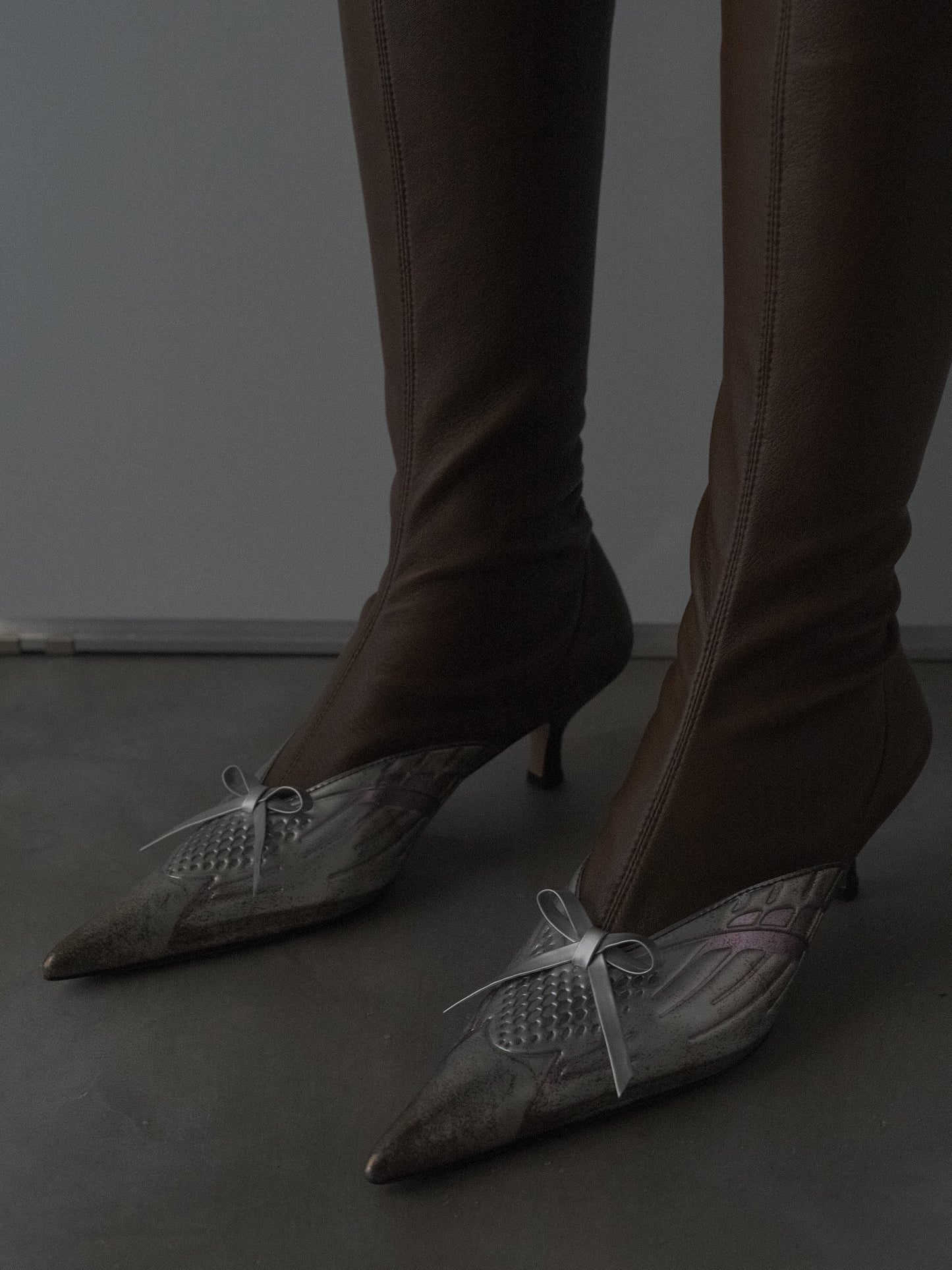 VCRN-V2 BOOTS ULTRA PINK - HAZELNUT CHOCOLATE-Invasive Modification-APOC STORE