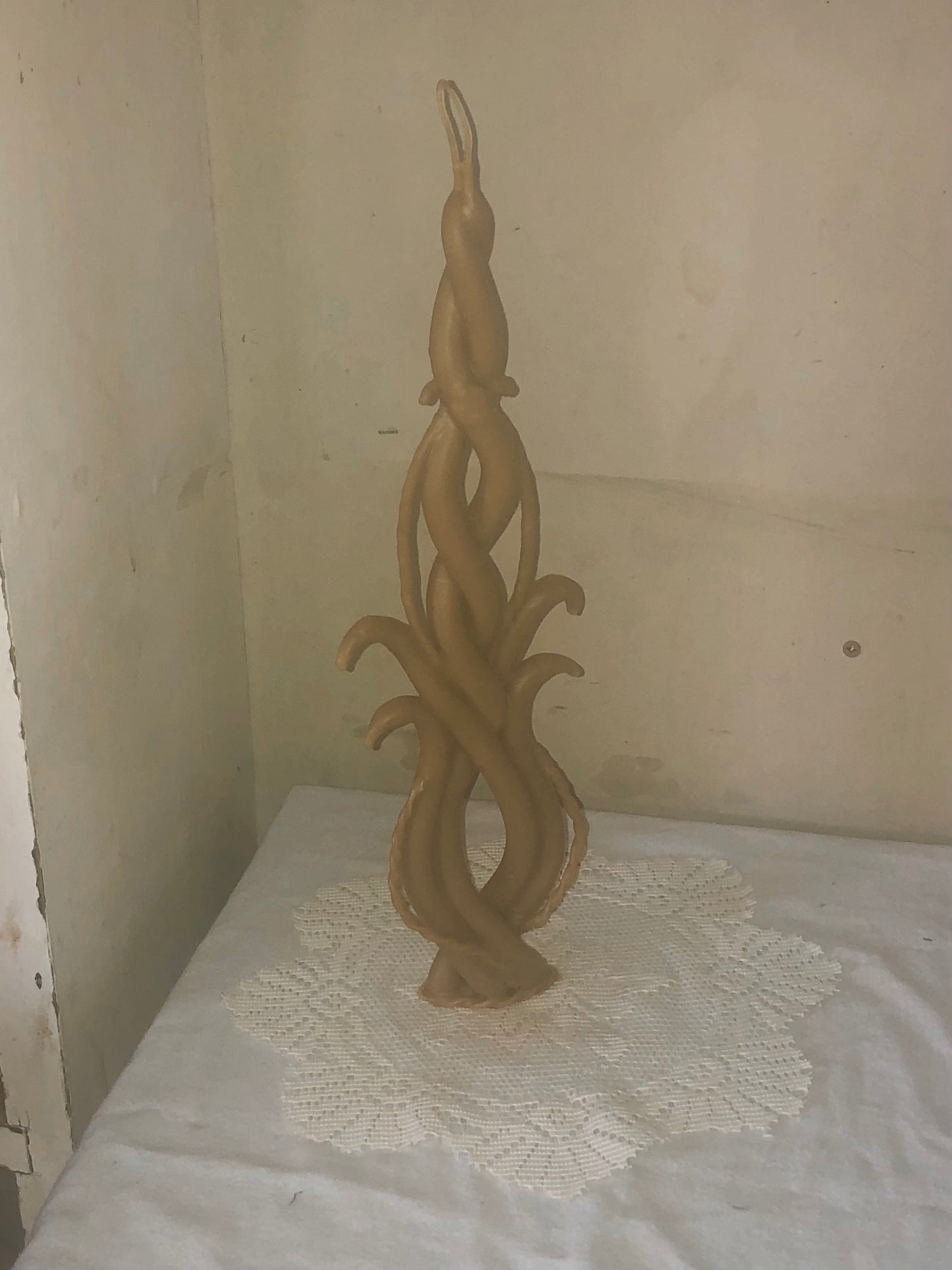 ascendance candle-Ola Lewczyk-APOC STORE