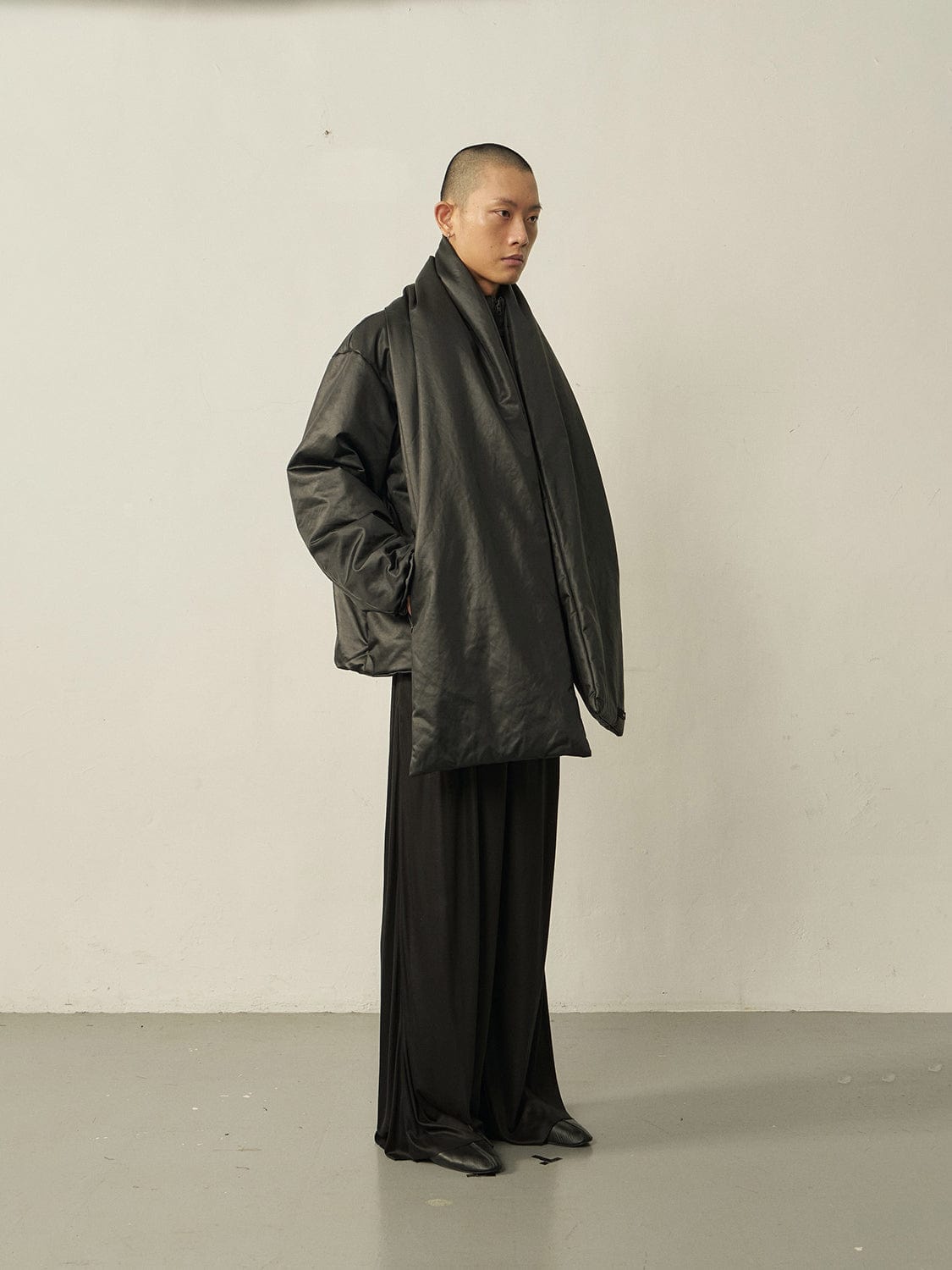 Black Leather-like Padded Scarf-arc us arkus-APOC STORE