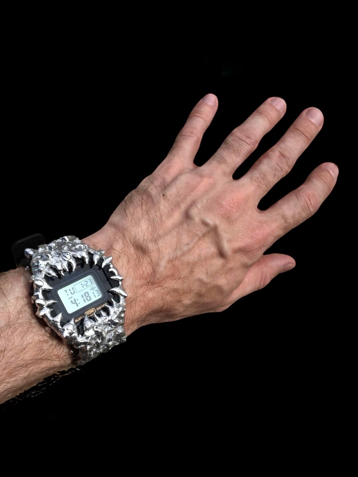 Watch with claws-CASPER DIY-APOC STORE