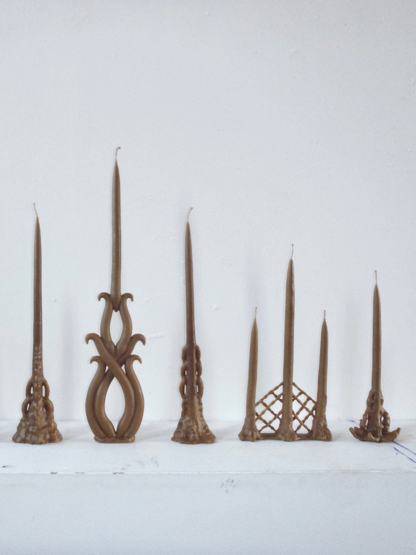 lilac candle-Ola Lewczyk-APOC STORE