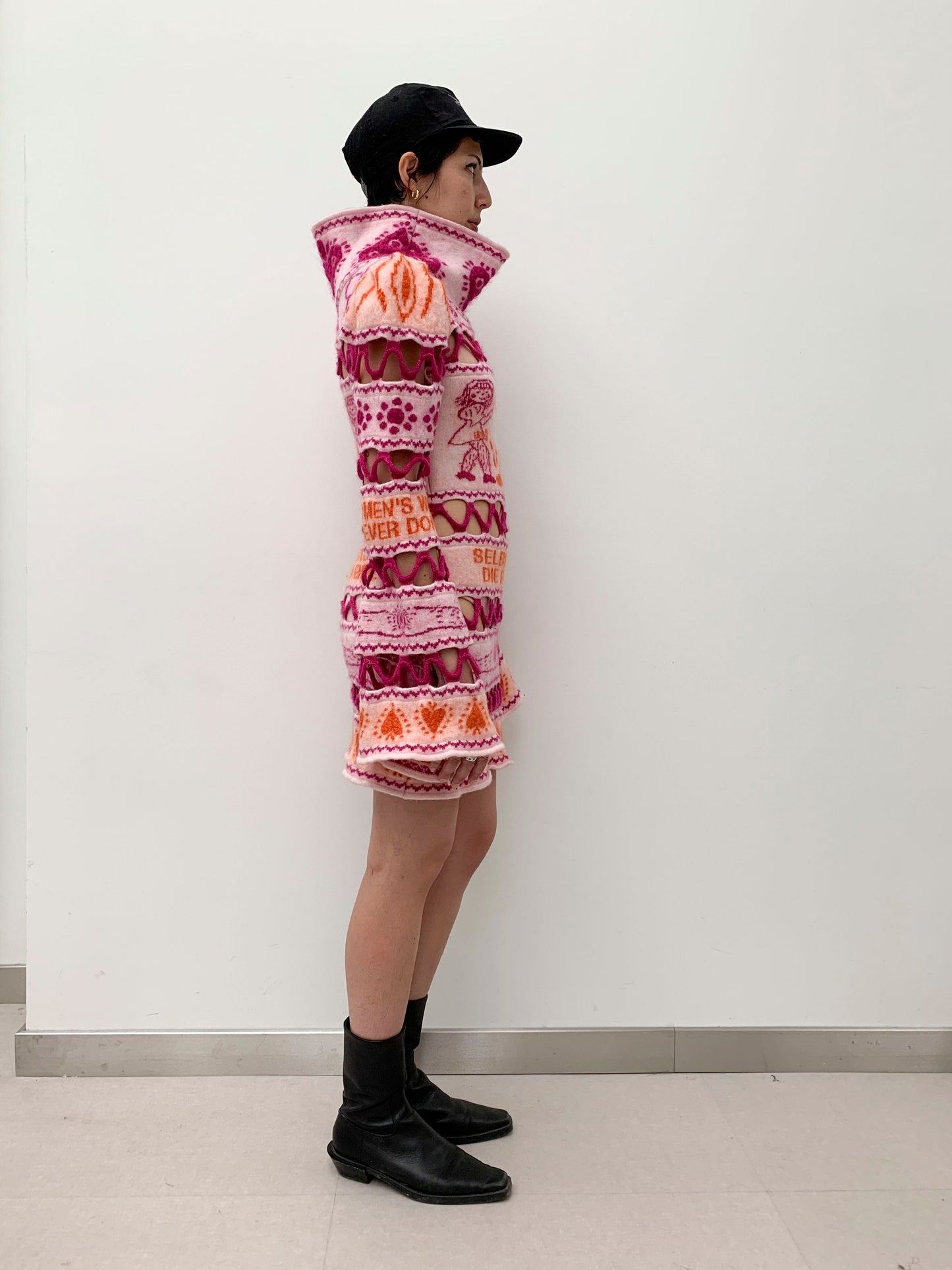 "Peeing girls" dress-TATi-APOC STORE