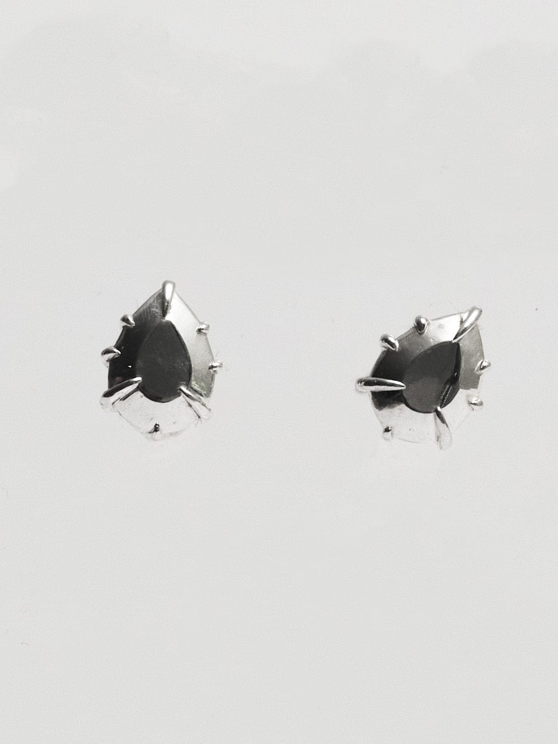 Pear-Cut Fake diamond Stud-MQT-APOC STORE