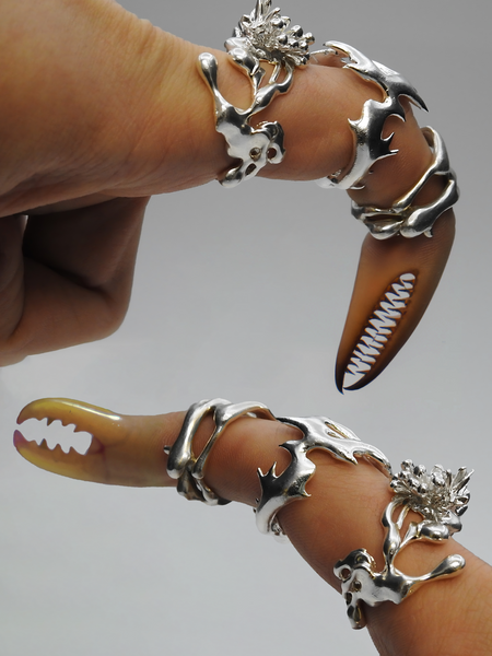 Spiked Claw Rings DIVINE THORNS