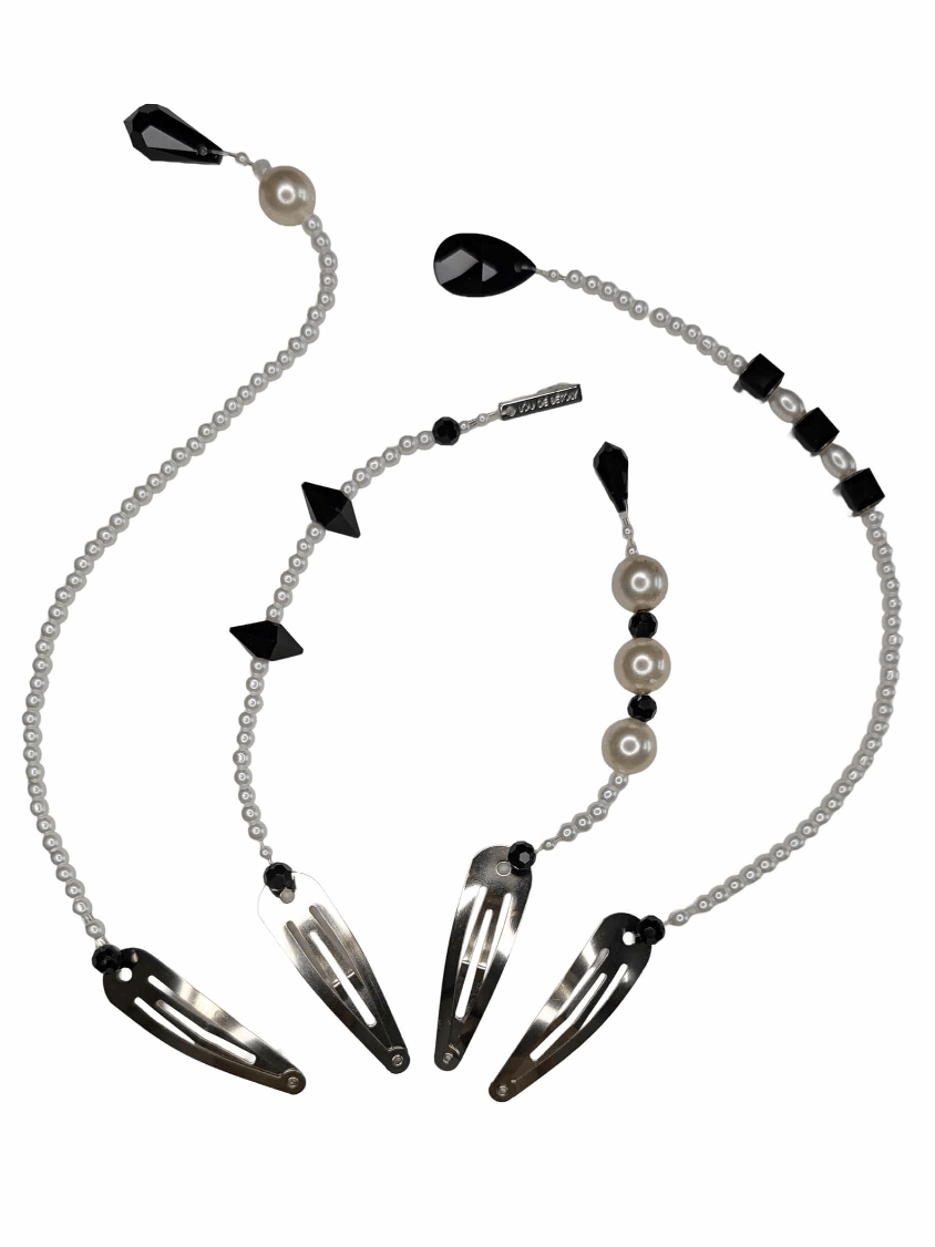 Set of 4 Hair Clips with Glass Beads