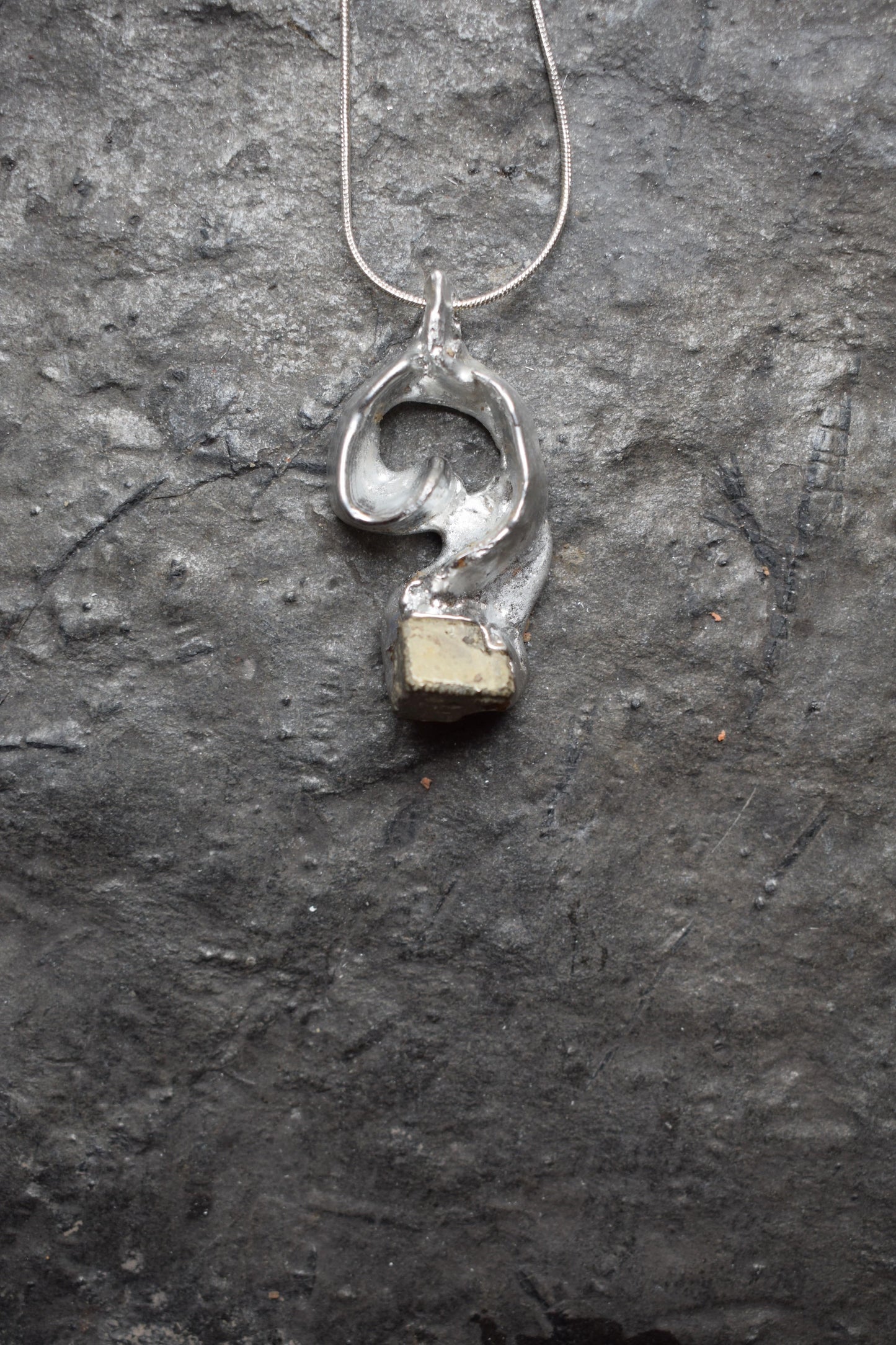 Vilfrid Pendant-Anniken Ovrebo-APOC STORE