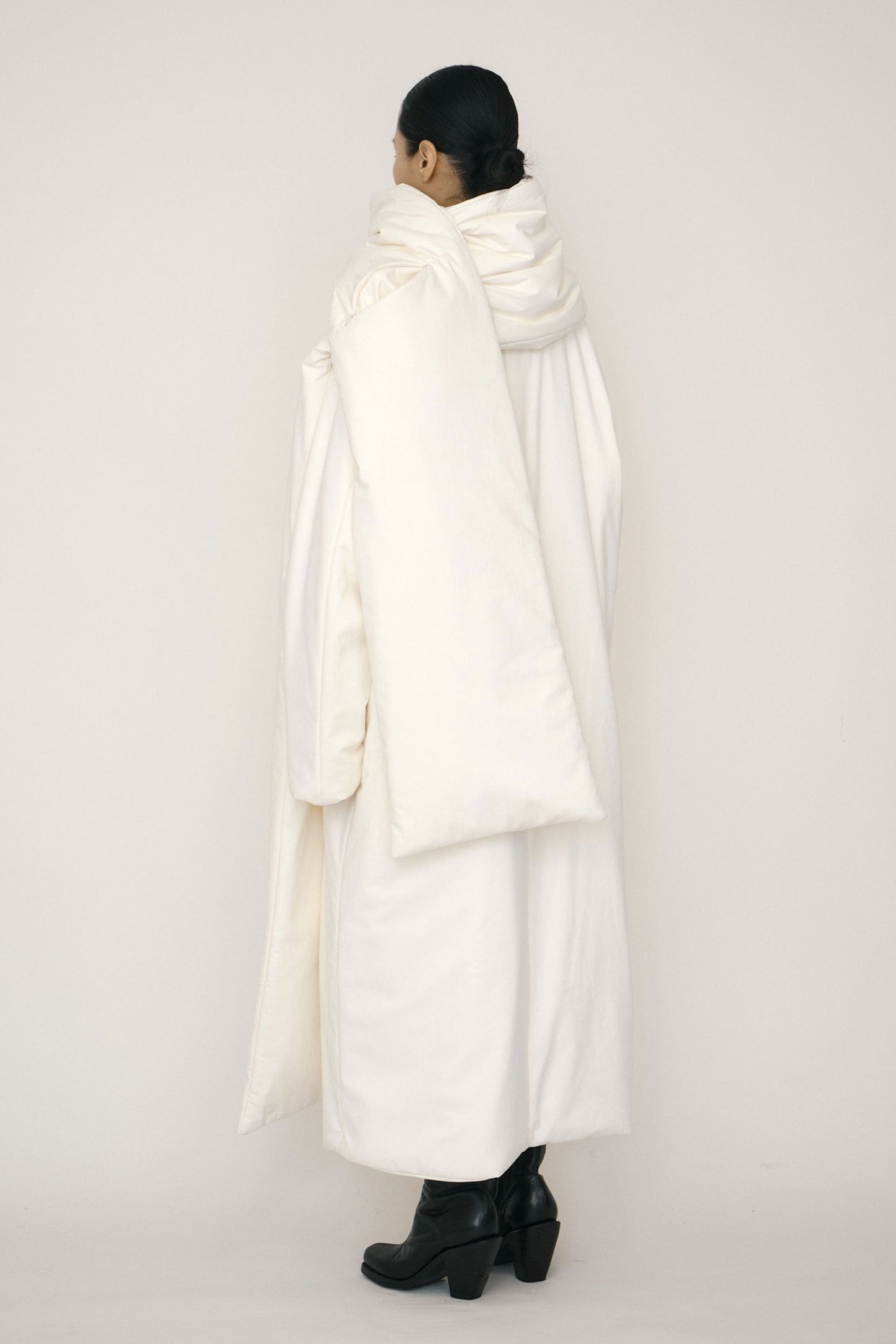 White Faux-Suede Padded Maxi Scarf-arc us arkus-APOC STORE