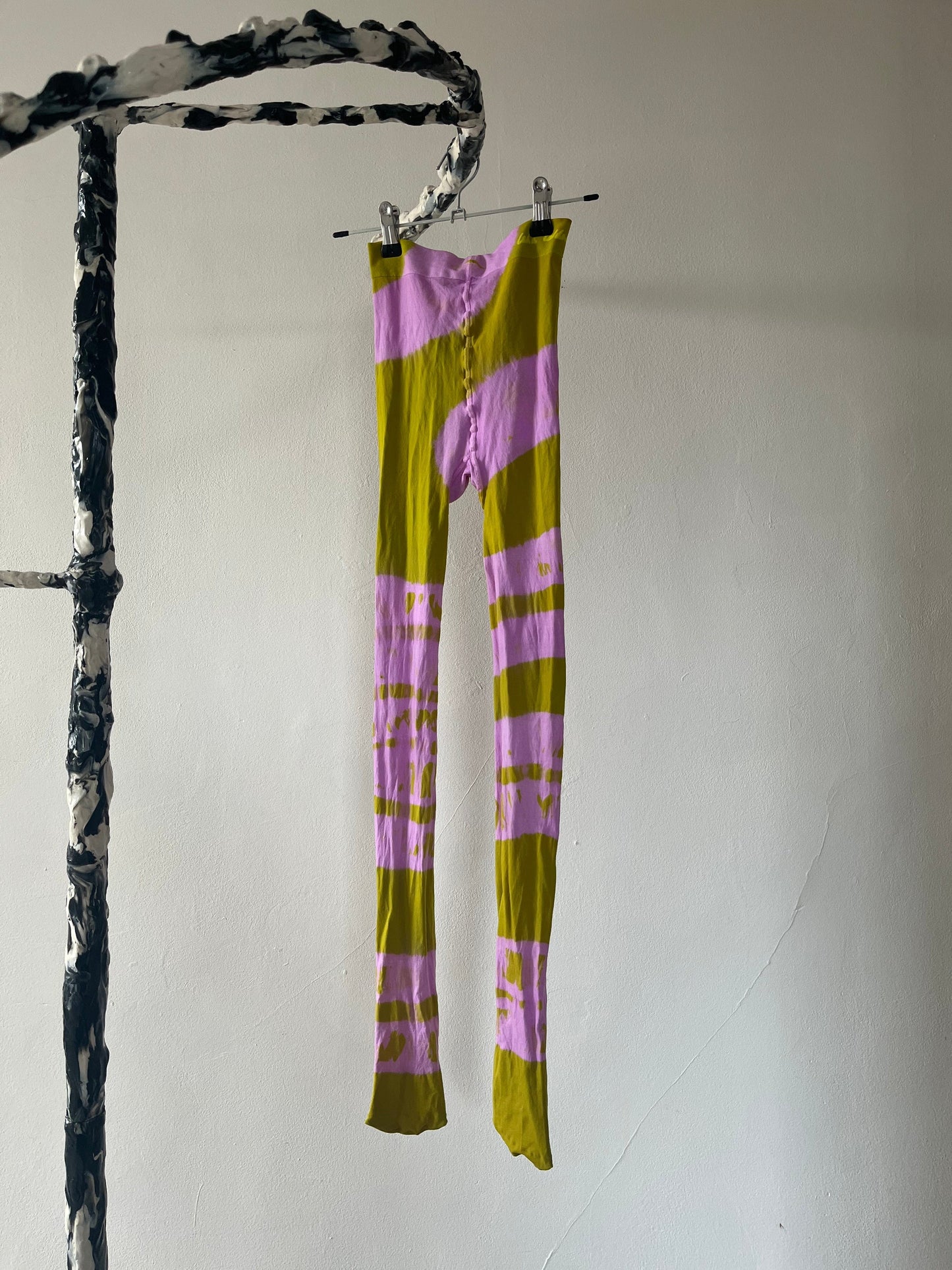 Hand Dyed Tights Green Pink-Celia Calderón Asensio-APOC STORE
