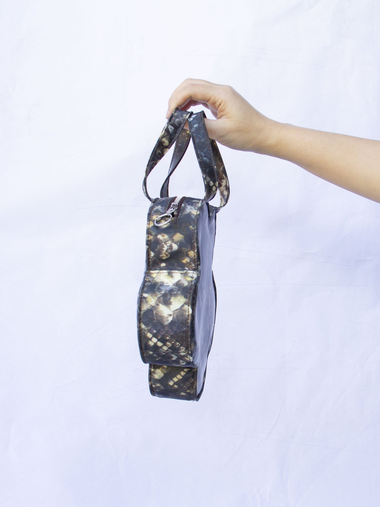 Colour Changing Python Flower Bag-Leeann Huang-APOC STORE