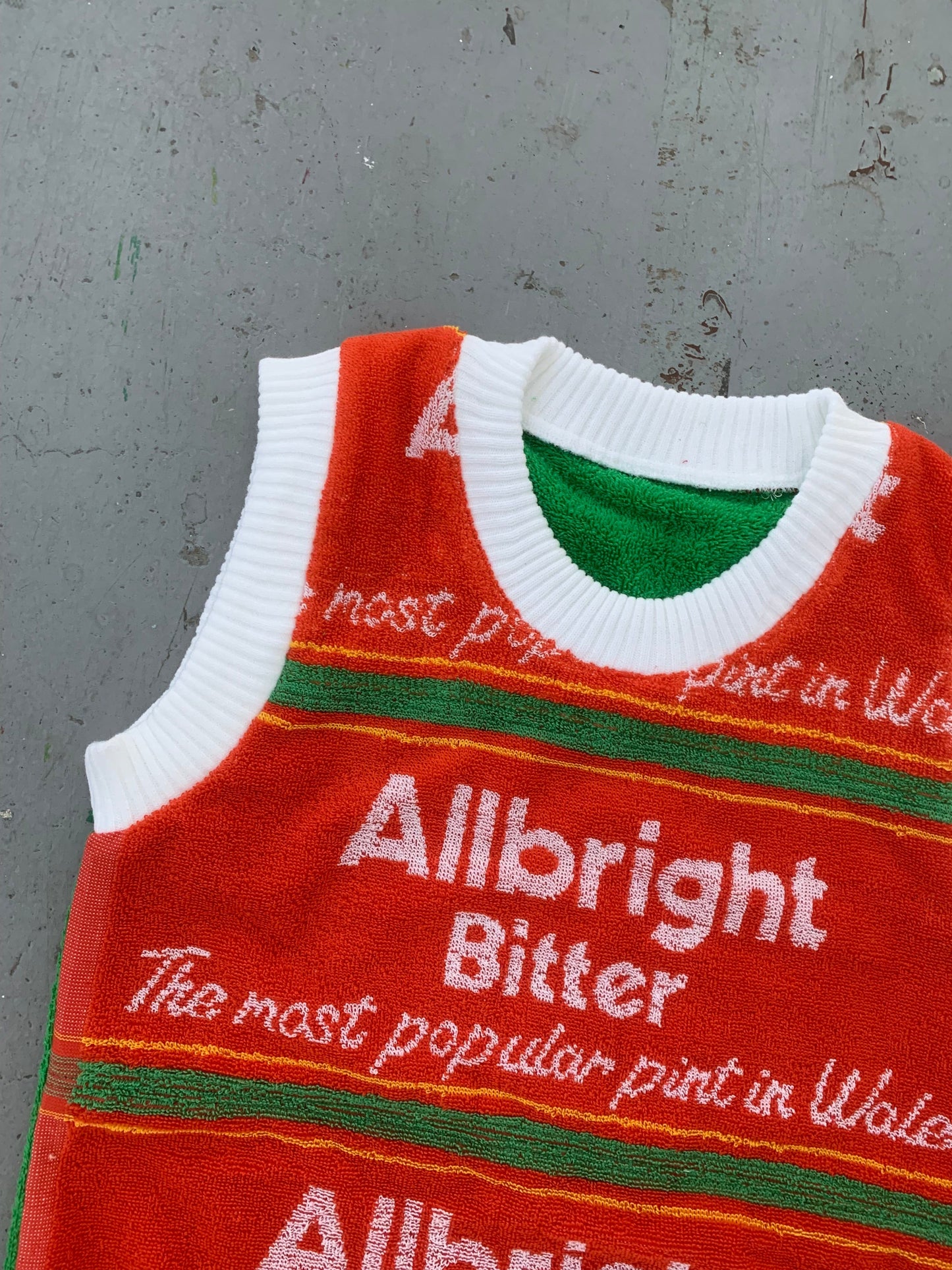 Allbright Beer Towel Vest Red-Adam Jones-APOC STORE