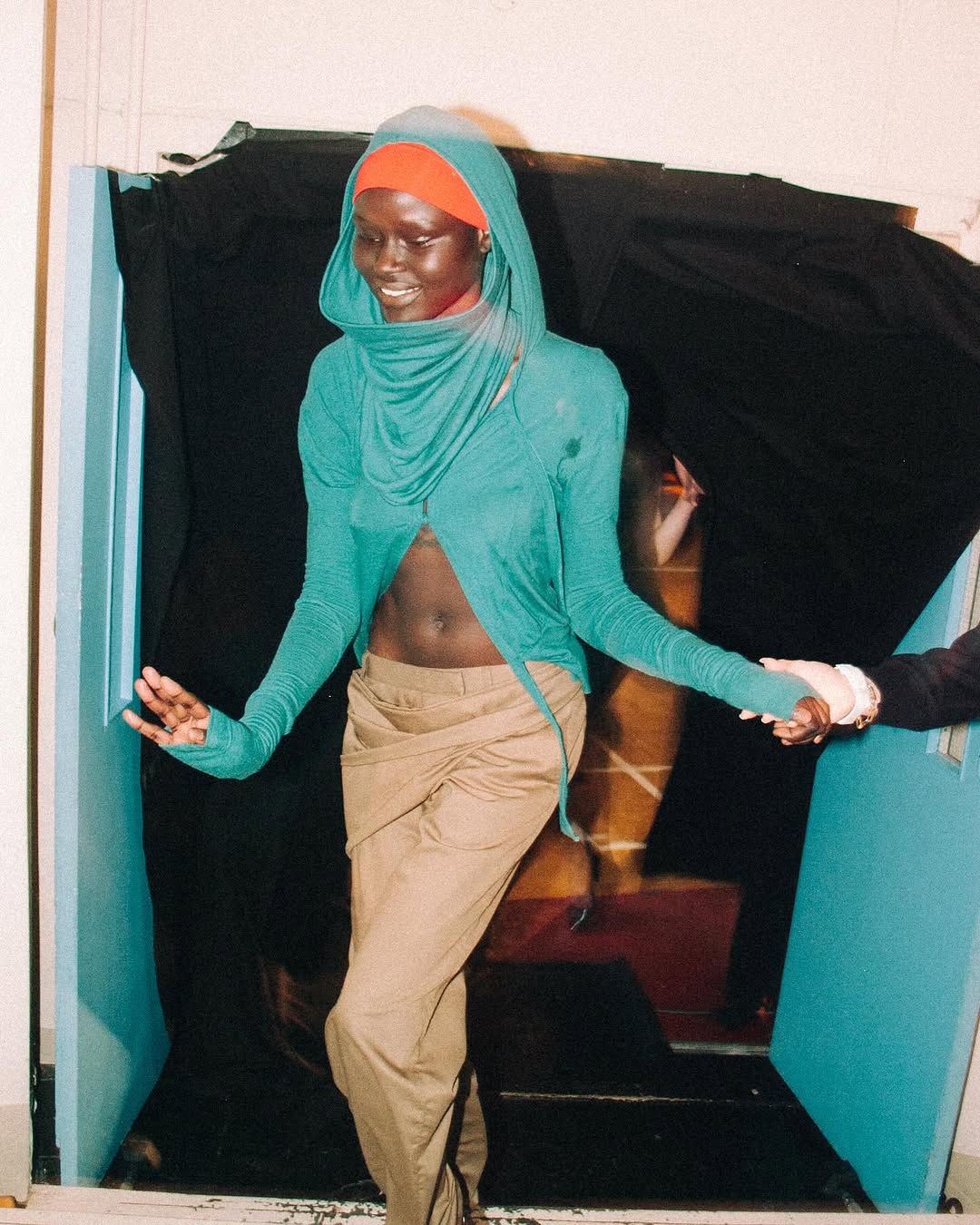 Mainline:RUS/Fr.CA/DE