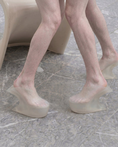BODY AMPLIFICATION DEVICES