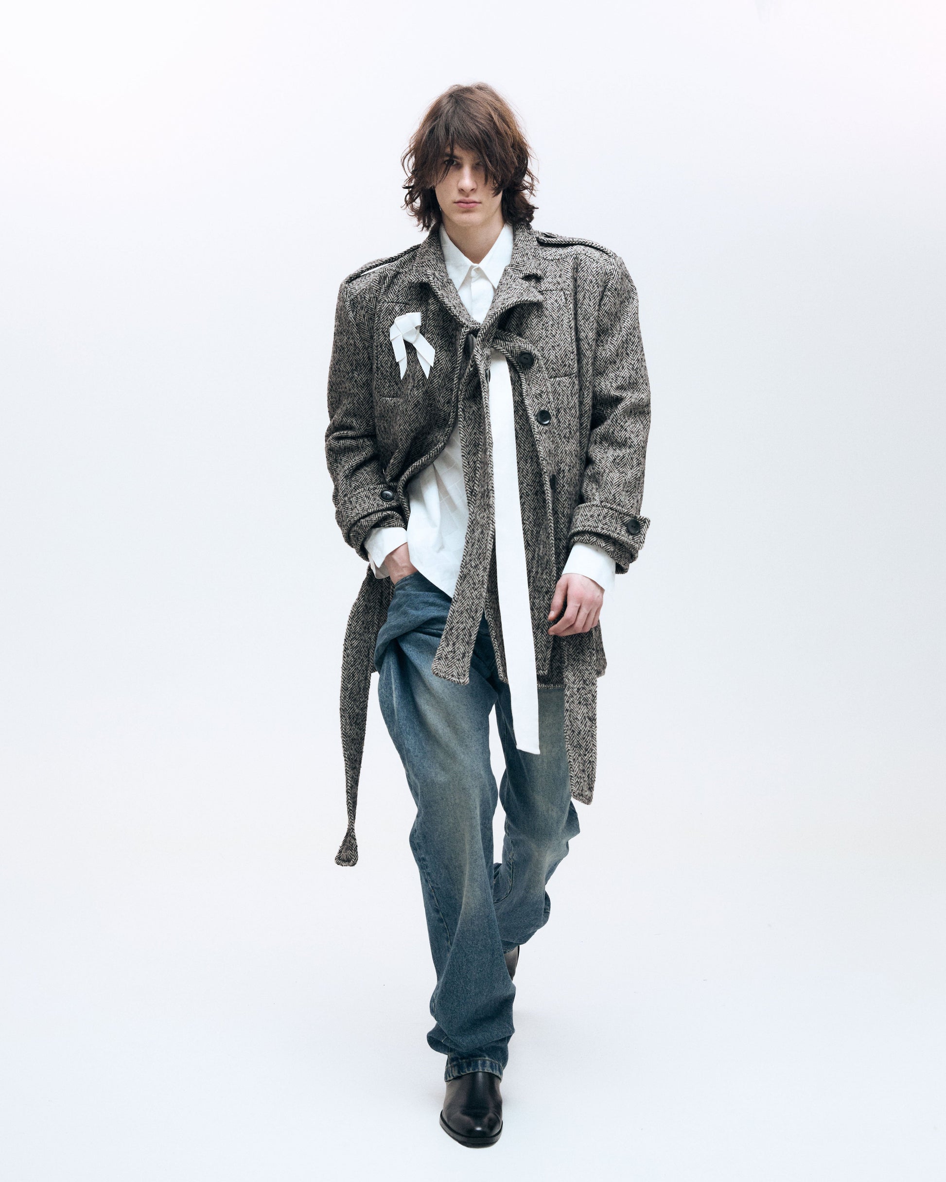 Cumple Brooch White-Onrushw23fh-APOC STORE