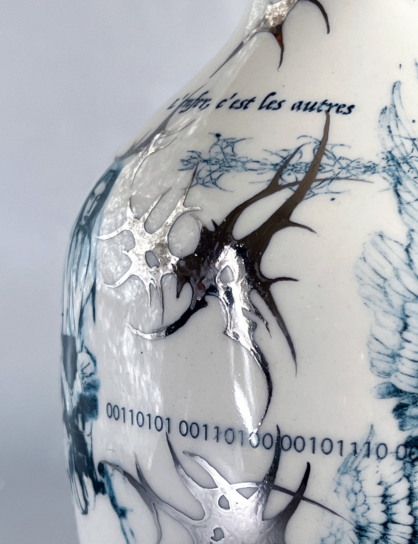 Seraphim Vase-54.43_20.30-APOC STORE