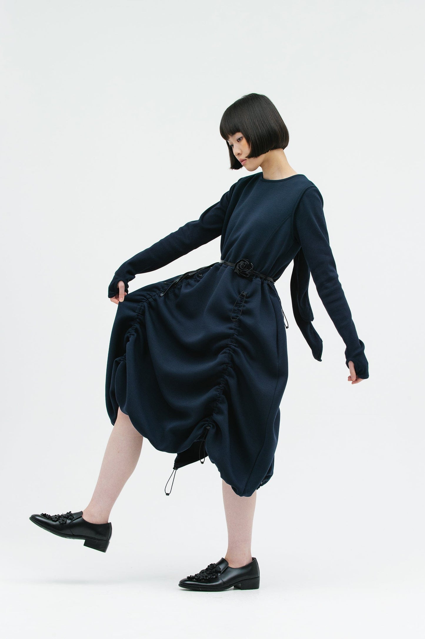 JERSEY SHIRRING DRESS NAVY-SAENGIN STUDIOS-APOC STORE