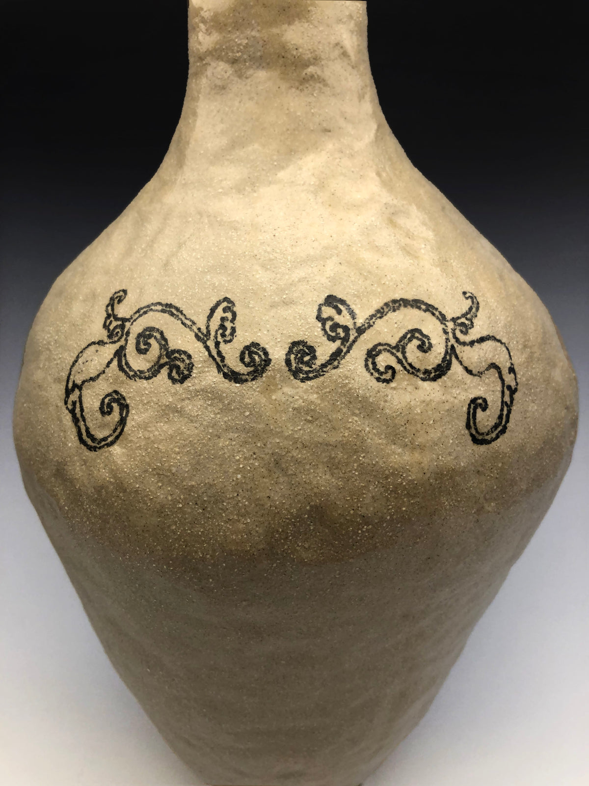 Ornamental vase-Sercetvir-APOC STORE