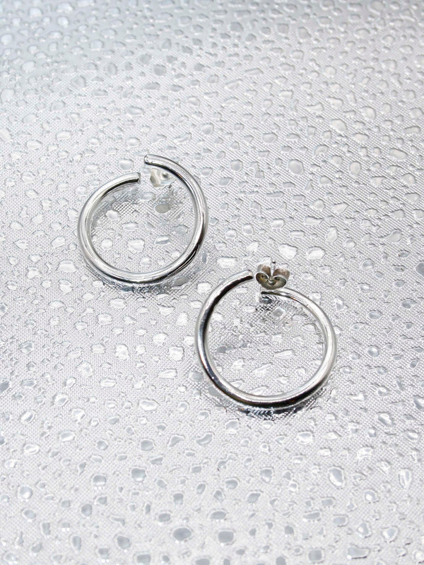 Vitra Twisted Hoops - Large-Caroline Ohrt-APOC STORE