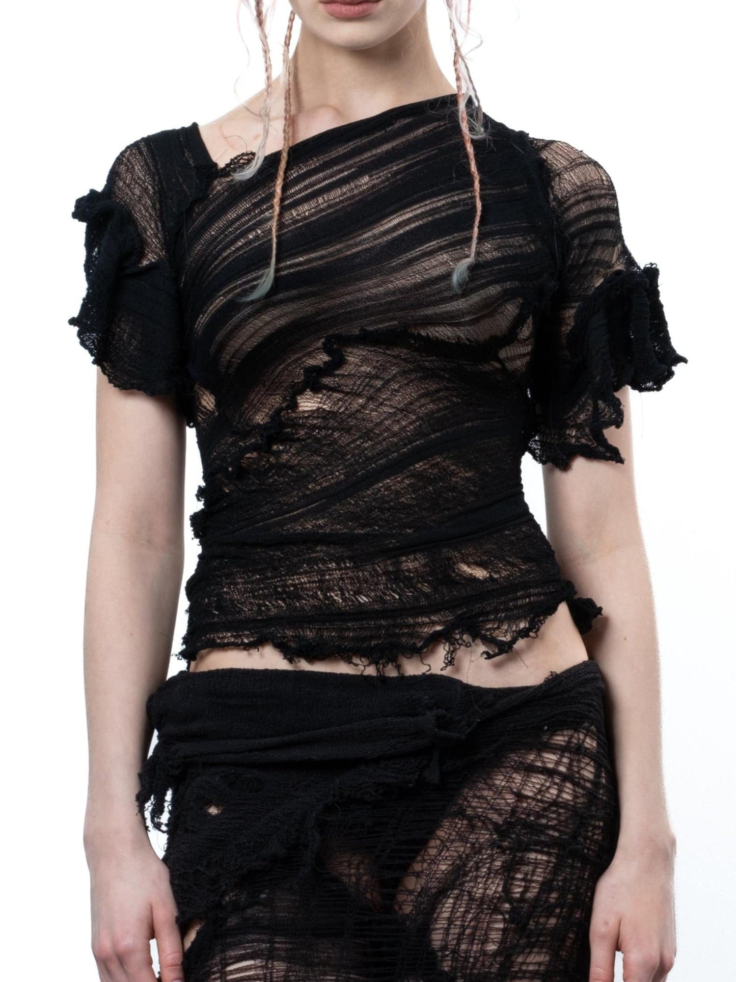 DISTRESSED BLACK TOP FLOWER SLEEVE-VÊTEMENT FRAGILE-APOC STORE