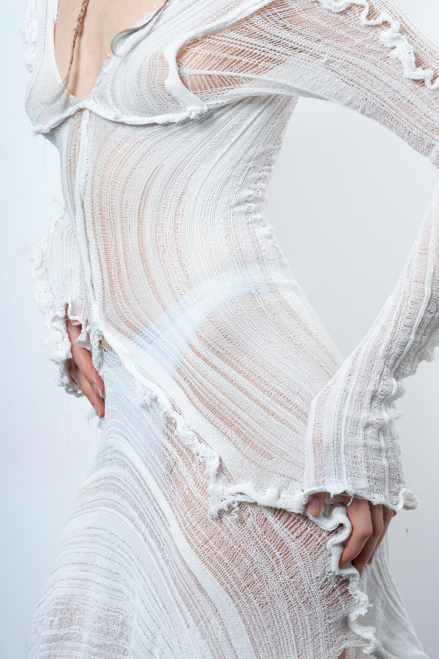 DISTRESSED PURE WHITE DRESS LONG SLEEVE-VÊTEMENT FRAGILE-APOC STORE