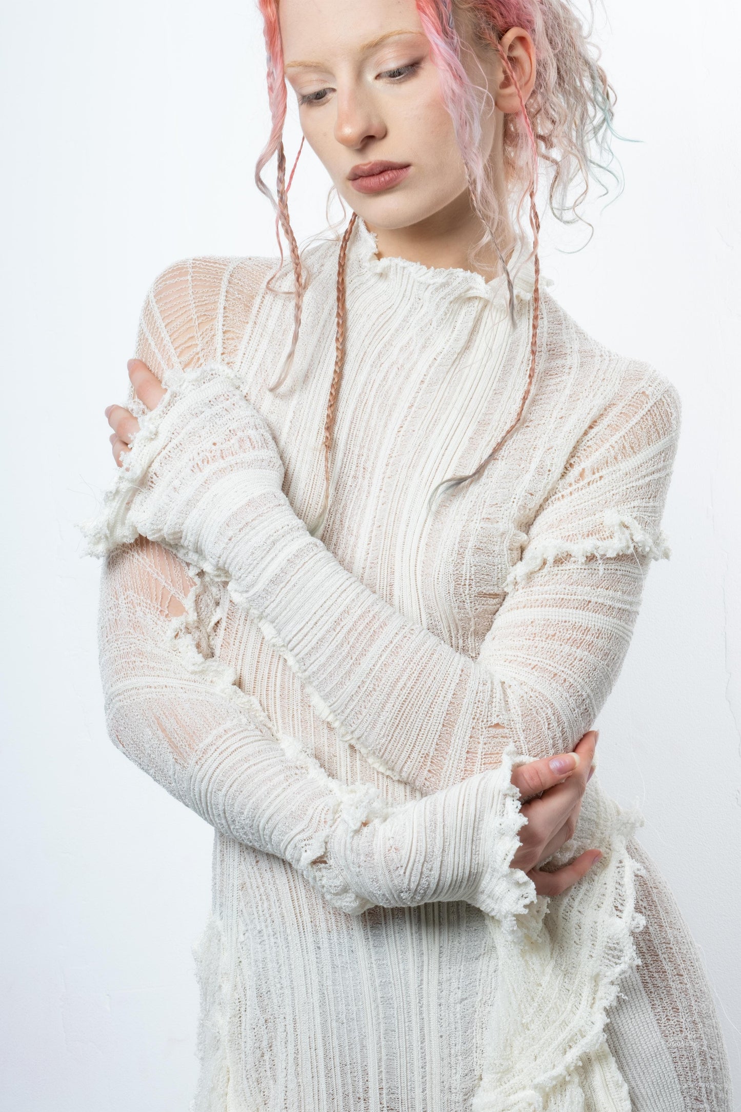 DISTRESSED OFF-WHITE DRESS LONG SLEEVE-VÊTEMENT FRAGILE-APOC STORE