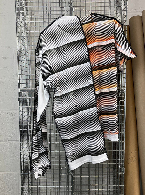 #18 asymmetric split top-Pip Paz-Howlett-APOC STORE