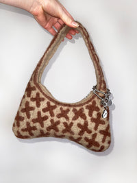 1 of 1 Concave Kisses Bag - Beige / Cho-Carboot-APOC STORE