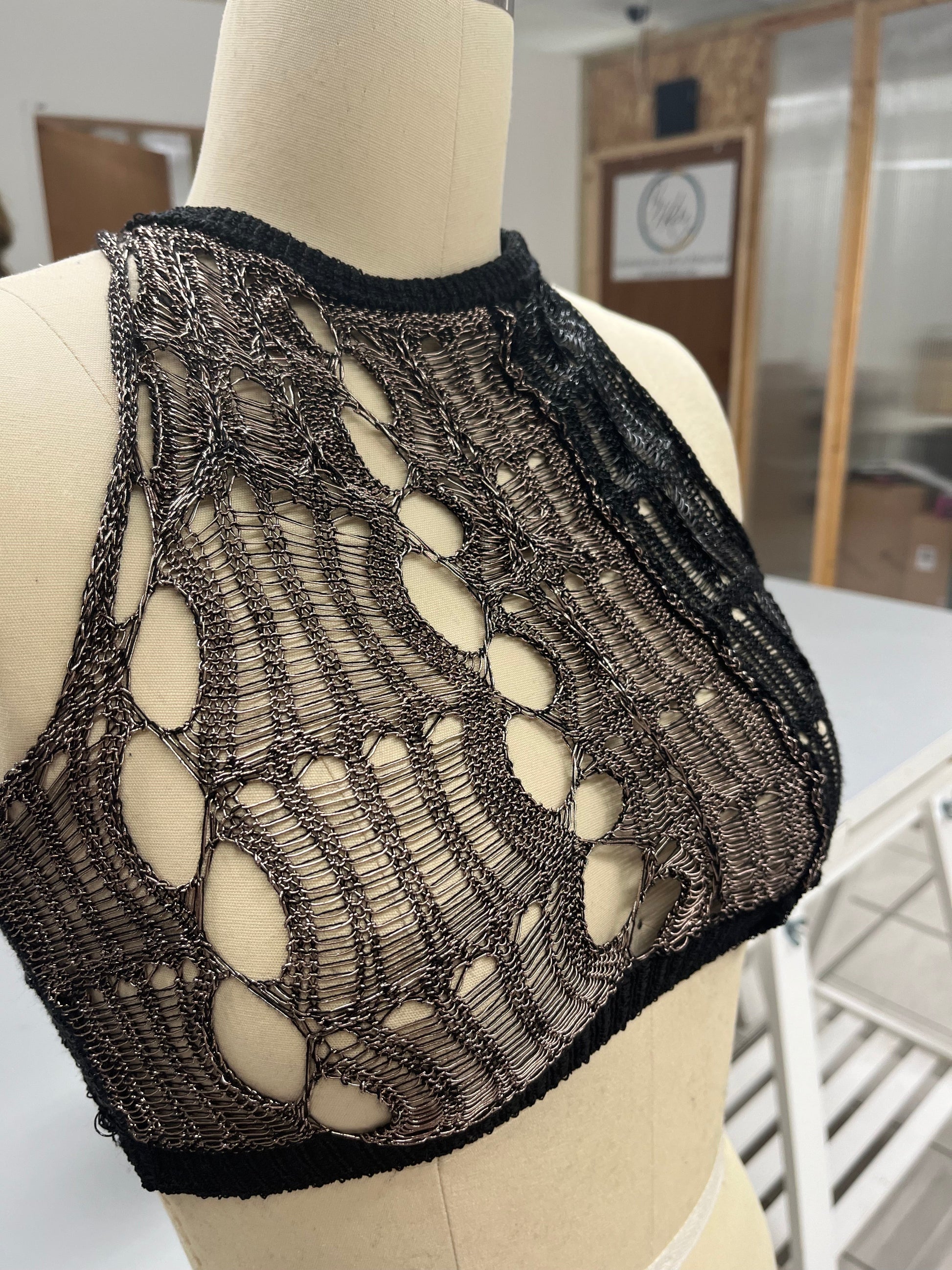 METALLIC MESH CROPPED KNIT TOP-Sania Parvez-APOC STORE