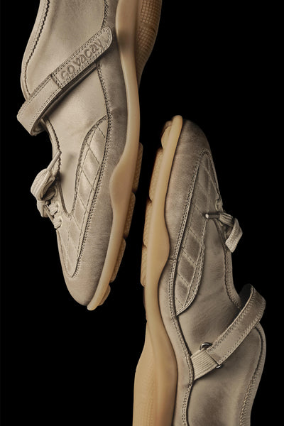 GO VACAY - Sports Mary Jane White-EMPTY BEHAVIOR-APOC STORE