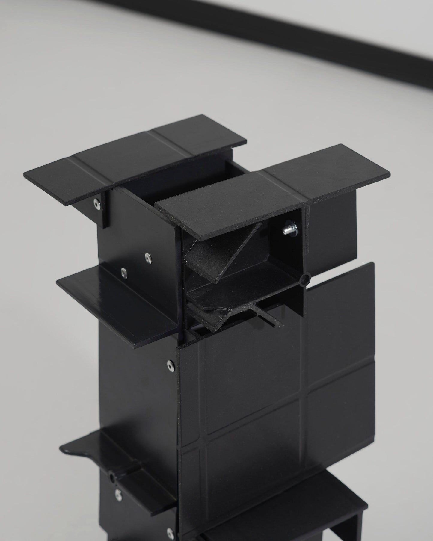 Standing vase-Pierre Castignola-APOC STORE