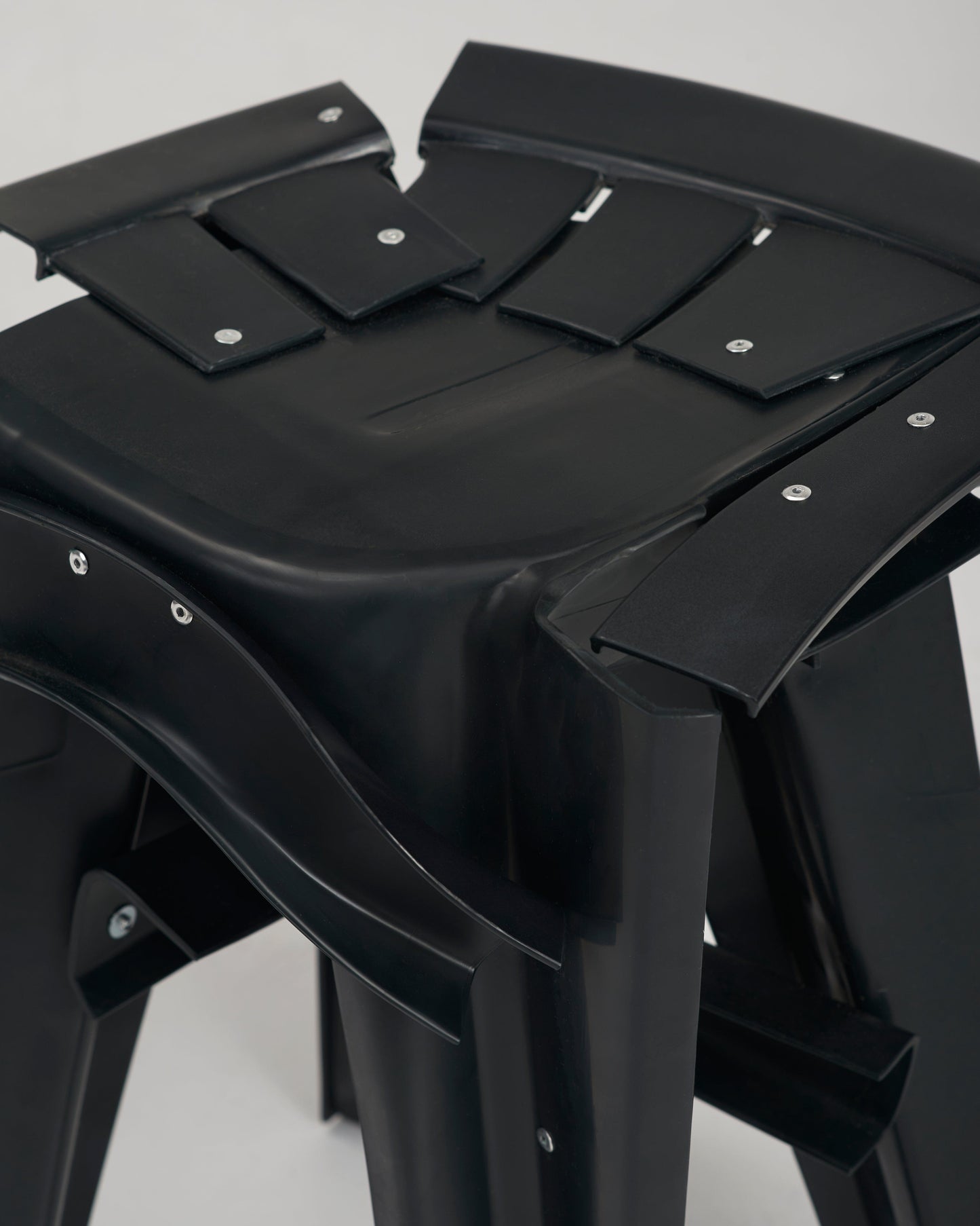 Copytopia Stool dark green-Pierre Castignola-APOC STORE