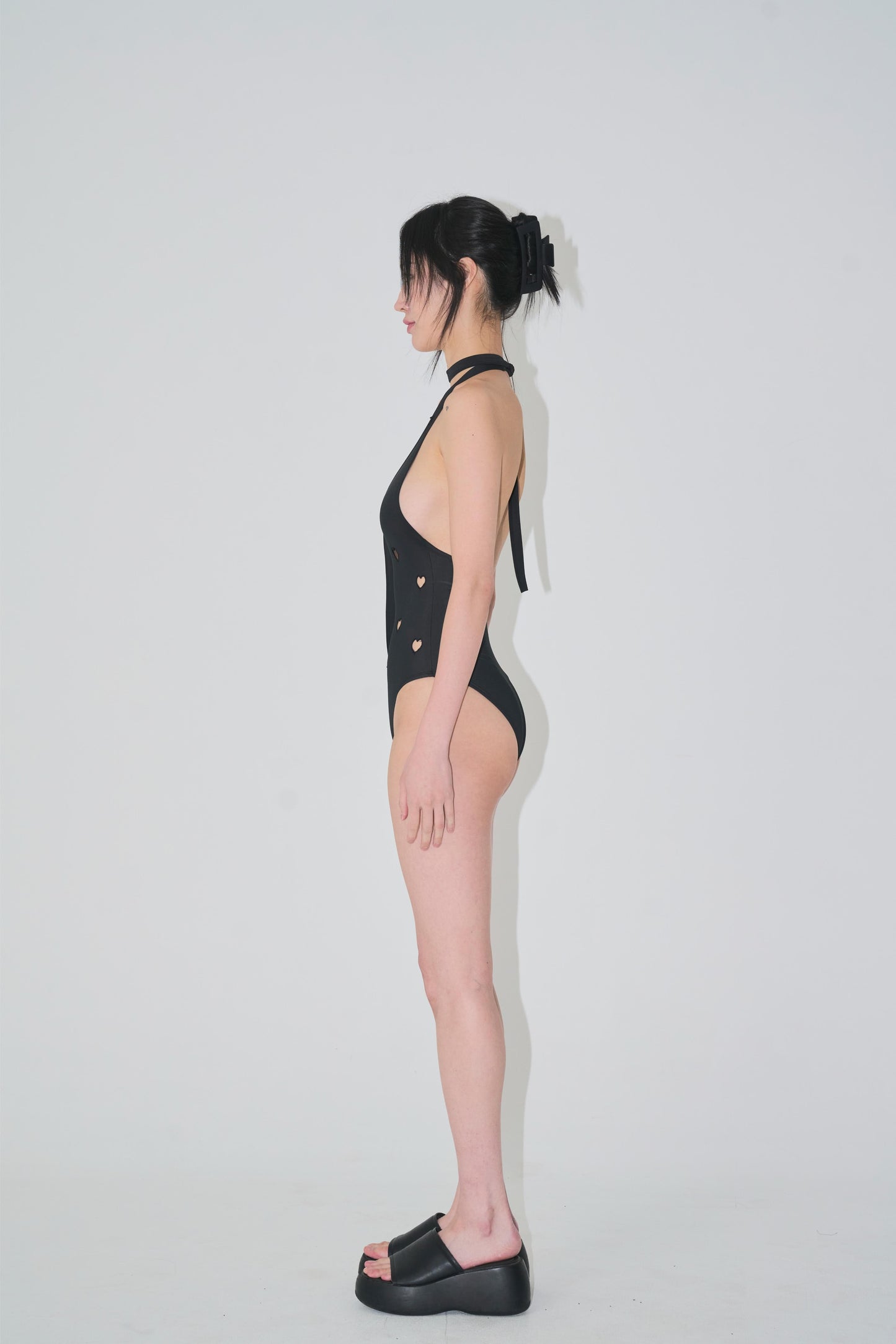 heart scarf onepiece black-Nibgnus-APOC STORE