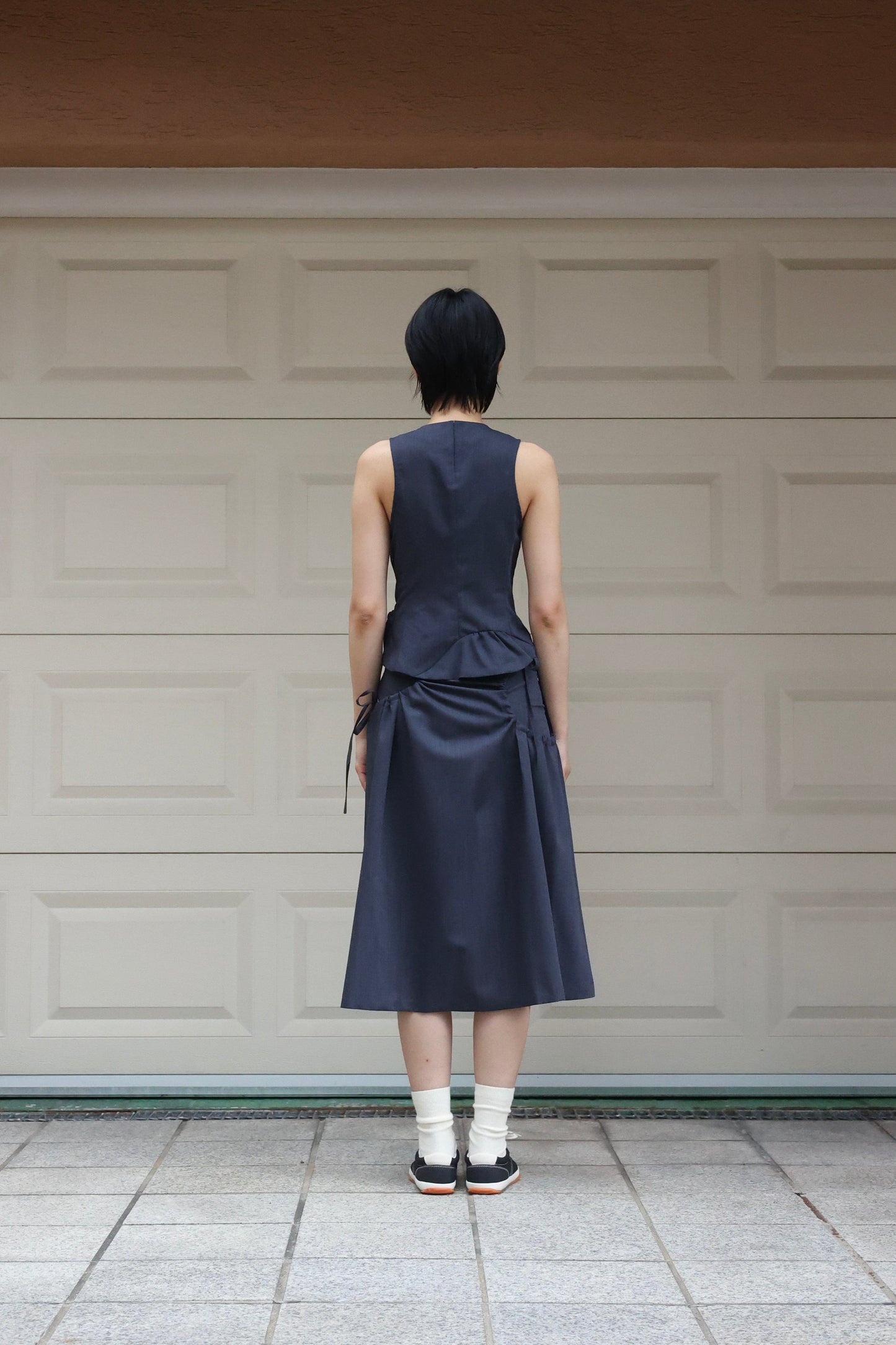 Land top - Navy-Julye Han-APOC STORE