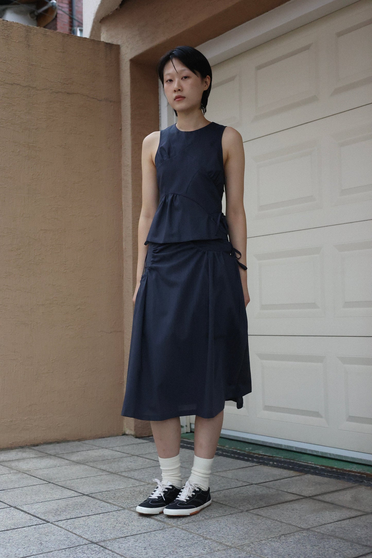 Land top - Navy-Julye Han-APOC STORE