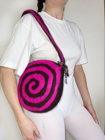 Swirl Shoulder Bag - Black / Fuchsia-Carboot-APOC STORE