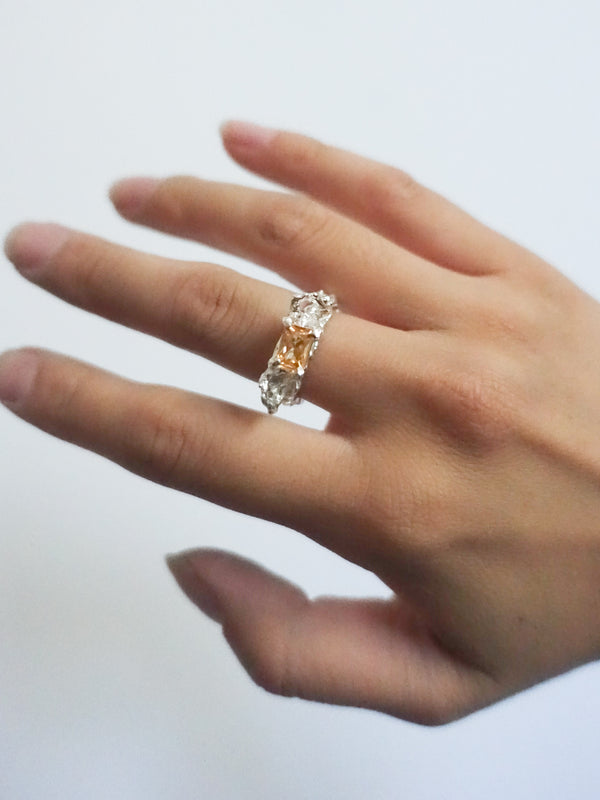 SERAXIS RING PEACH-Harlot Hands-APOC STORE