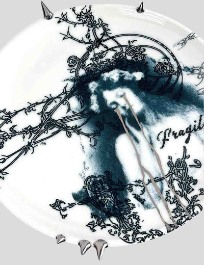 #BIGPLATE.5#-54.43_20.30-APOC STORE