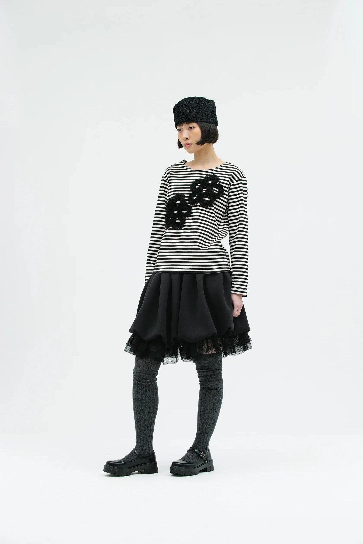 FLOWER LACE STRIPE LONG SELLEVE-SAENGIN STUDIOS-APOC STORE