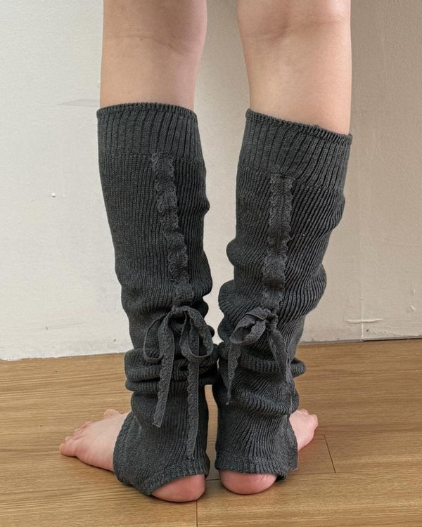 LACE RIBBON LEG WARMER GRAY-SAENGIN STUDIOS-APOC STORE