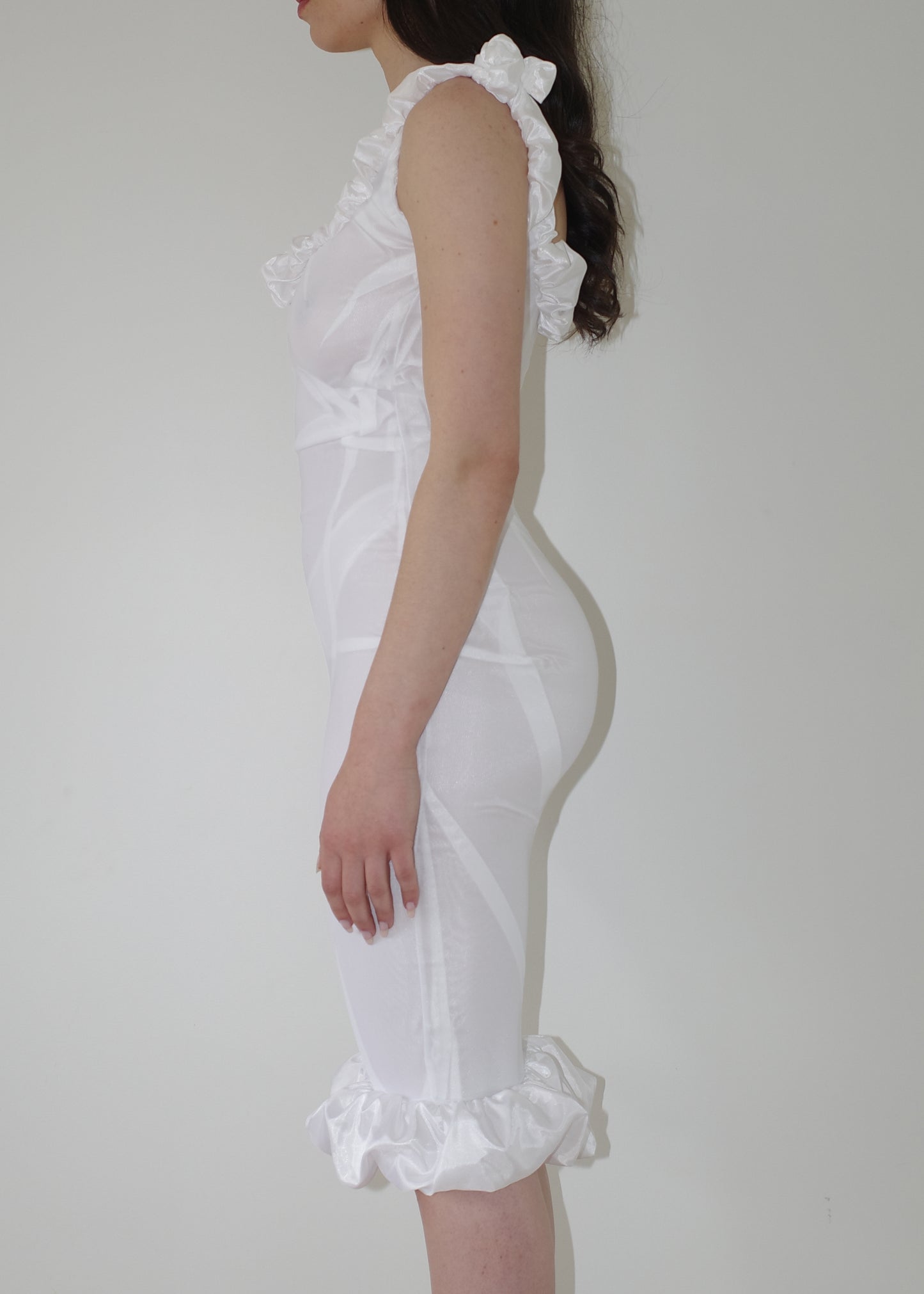 002 Tall - White Rose-Ouse World-APOC STORE