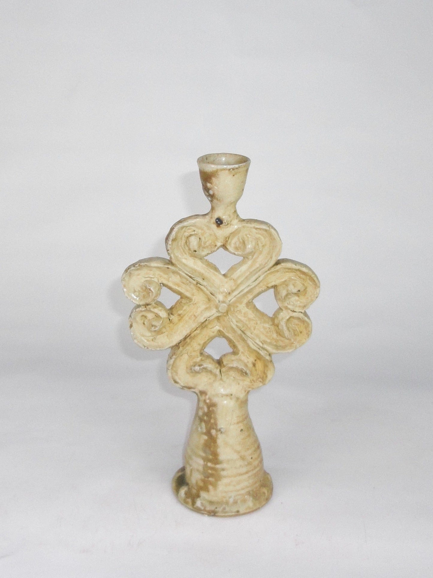 four of hearts candle holder-Ola Lewczyk-APOC STORE