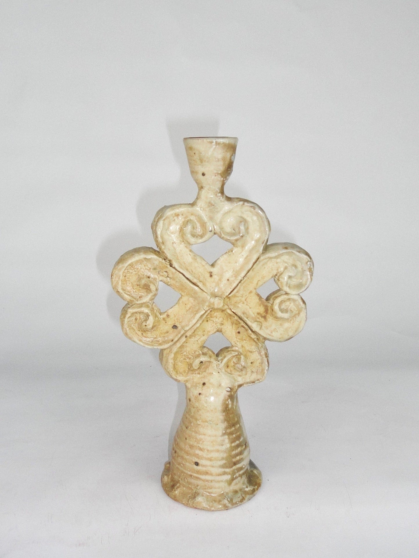 four of hearts candle holder-Ola Lewczyk-APOC STORE