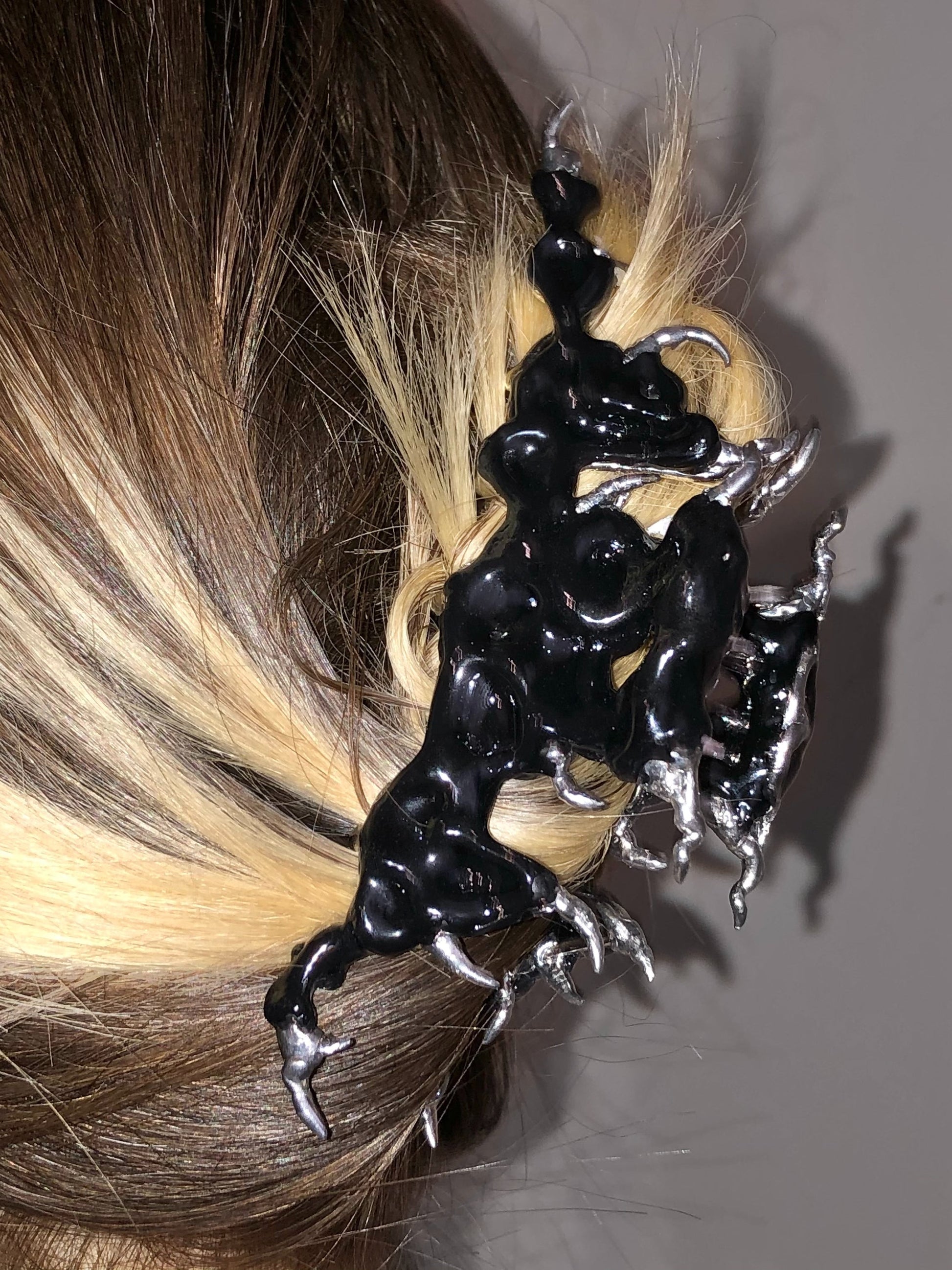 Black hair pin-CASPER DIY-APOC STORE