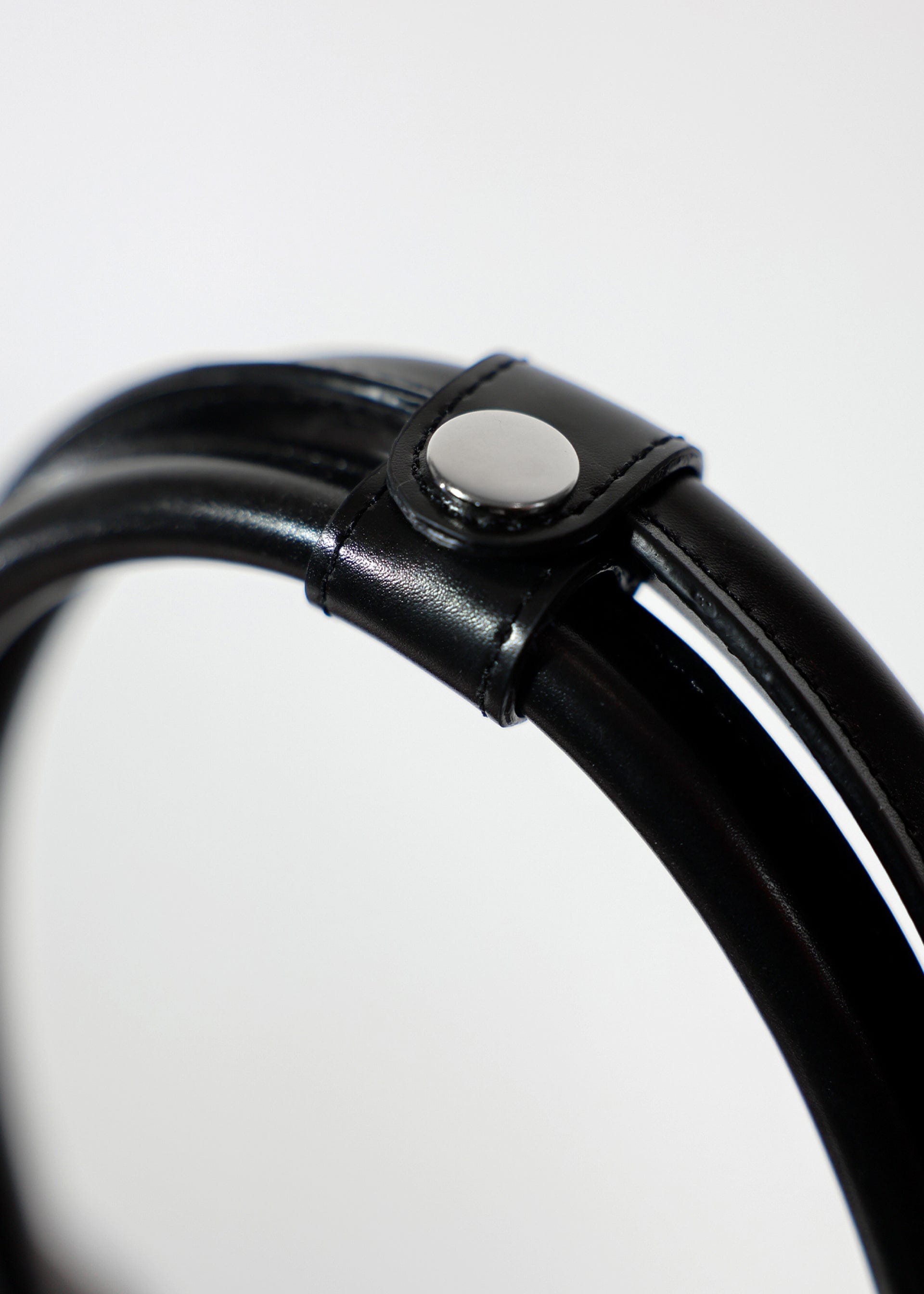 RIBBON BAGUETTE BAG BLACK-SAENGIN STUDIOS-APOC STORE