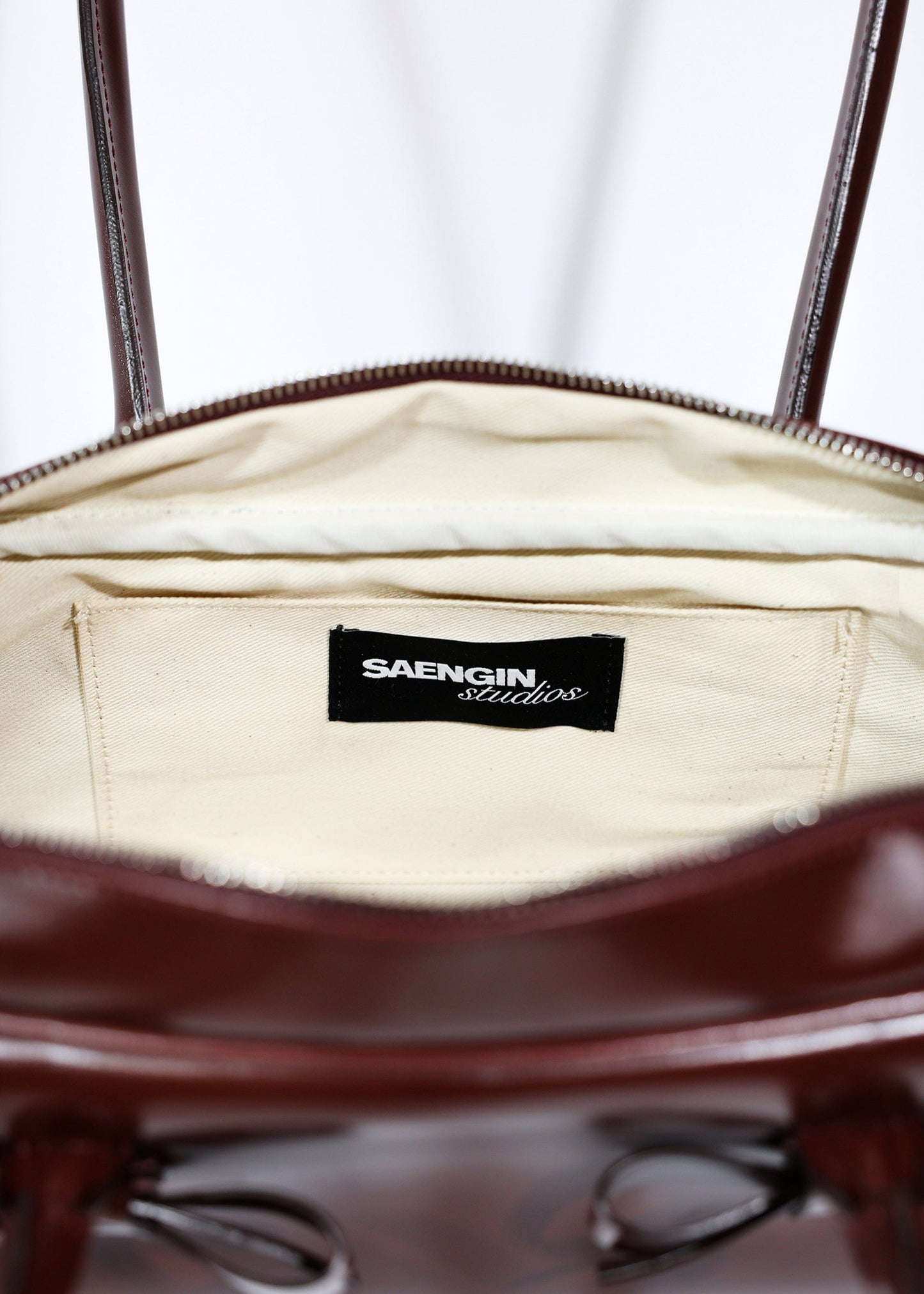 RIBBON BAGUETTE BAG BURGUNDY-SAENGIN STUDIOS-APOC STORE