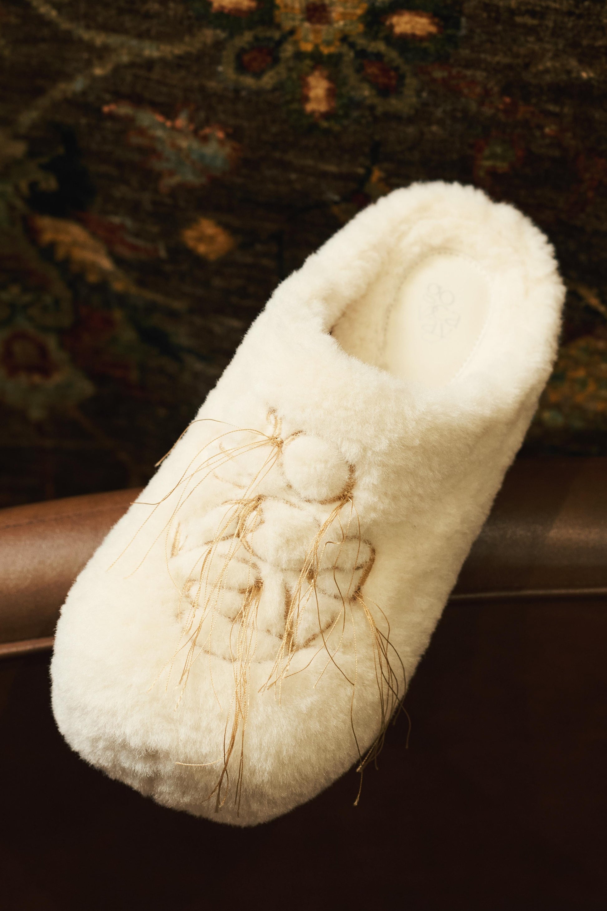 GO VACAY - Cloud Fluffy Slippers White-EMPTY BEHAVIOR-APOC STORE
