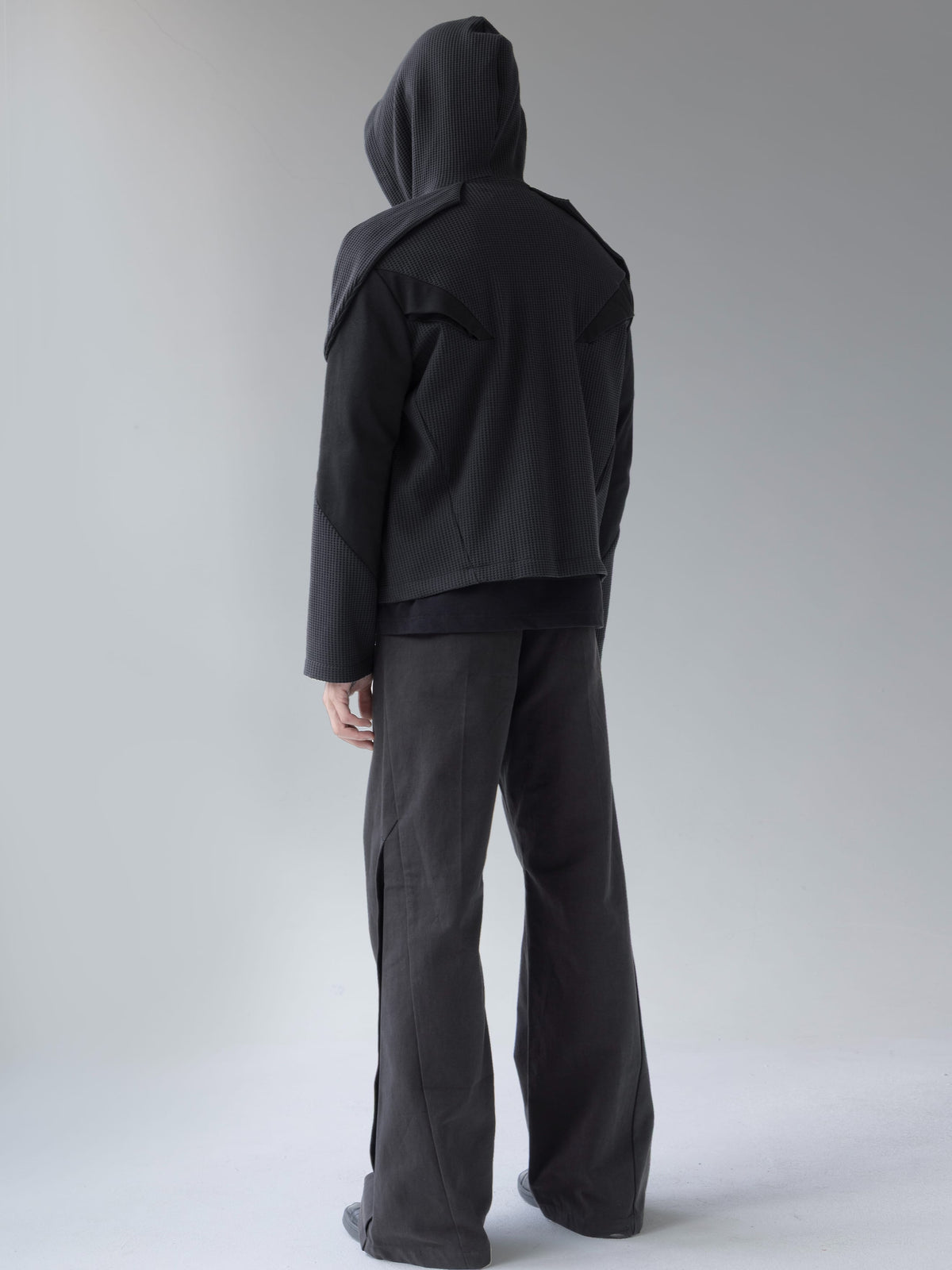 LV.2 ZIPUP BLACK X-NOTINLIST-APOC STORE