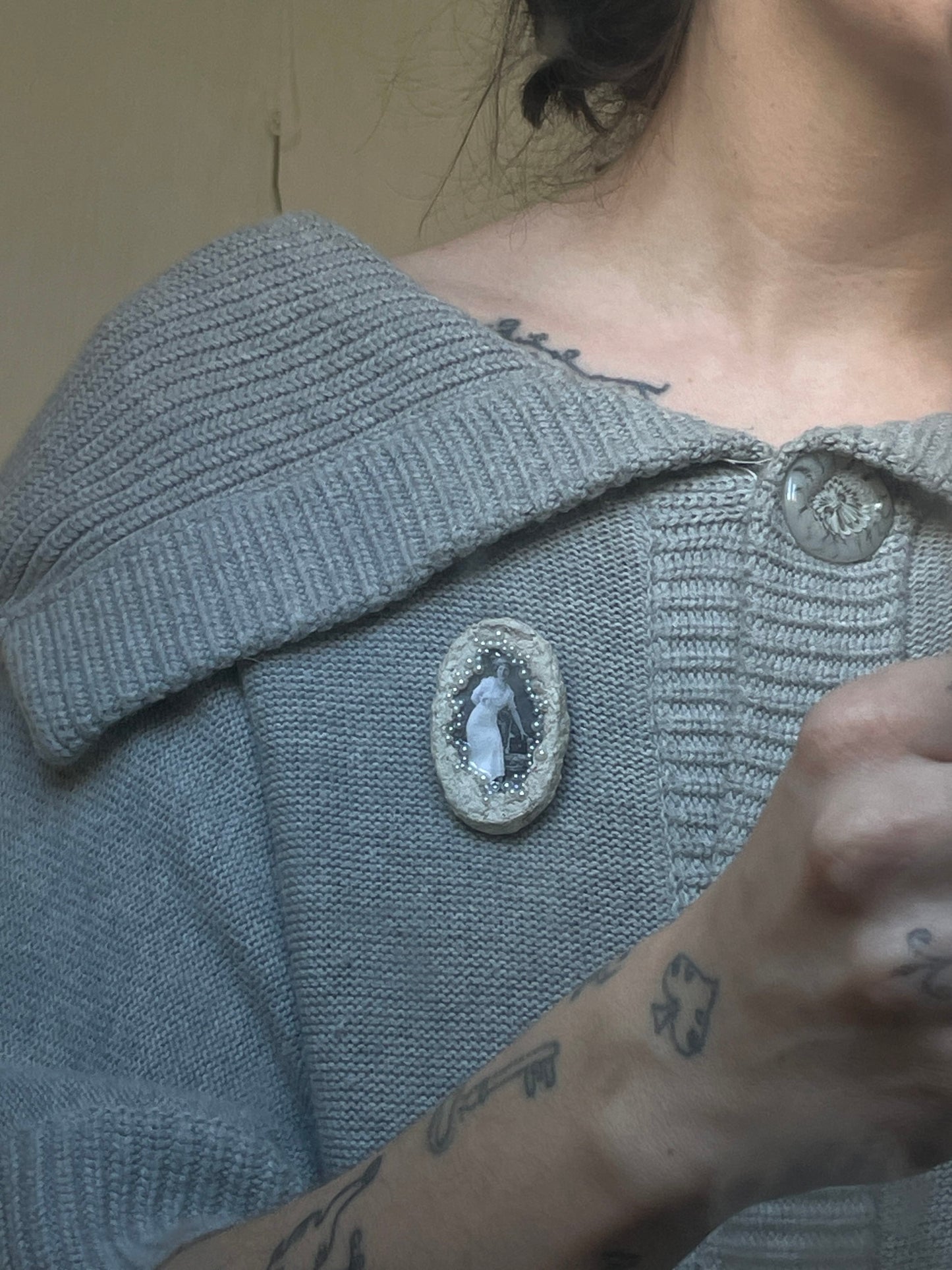 Gurli Fäldt Brooch-Sisse Bjerre-APOC STORE