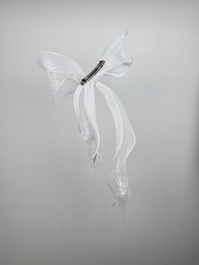 KNITTED BOW HAIR CLIP WHITE-Lou de Bètoly-APOC STORE