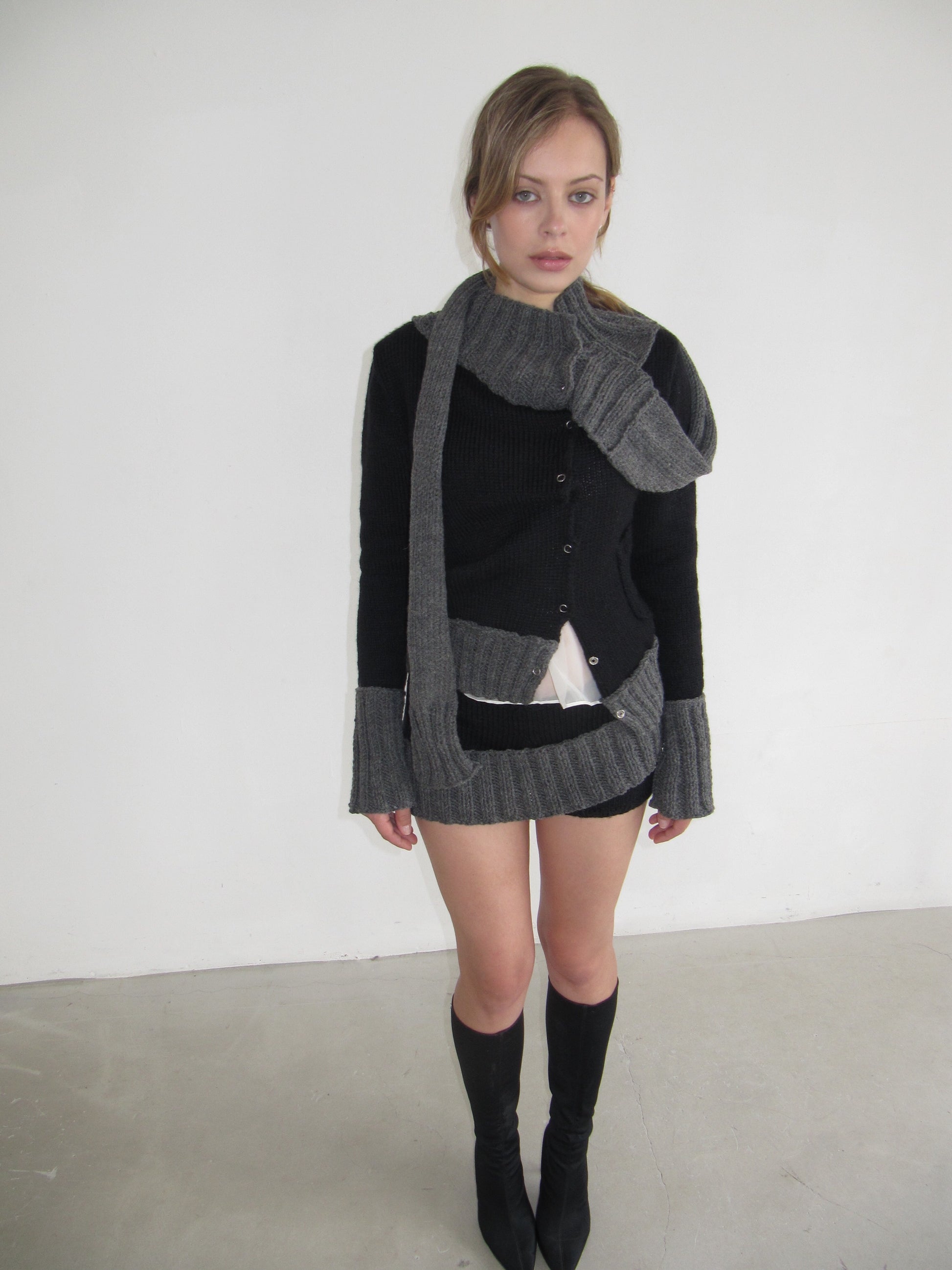 Cardigan “Granny’s Knit”-V4K-APOC STORE