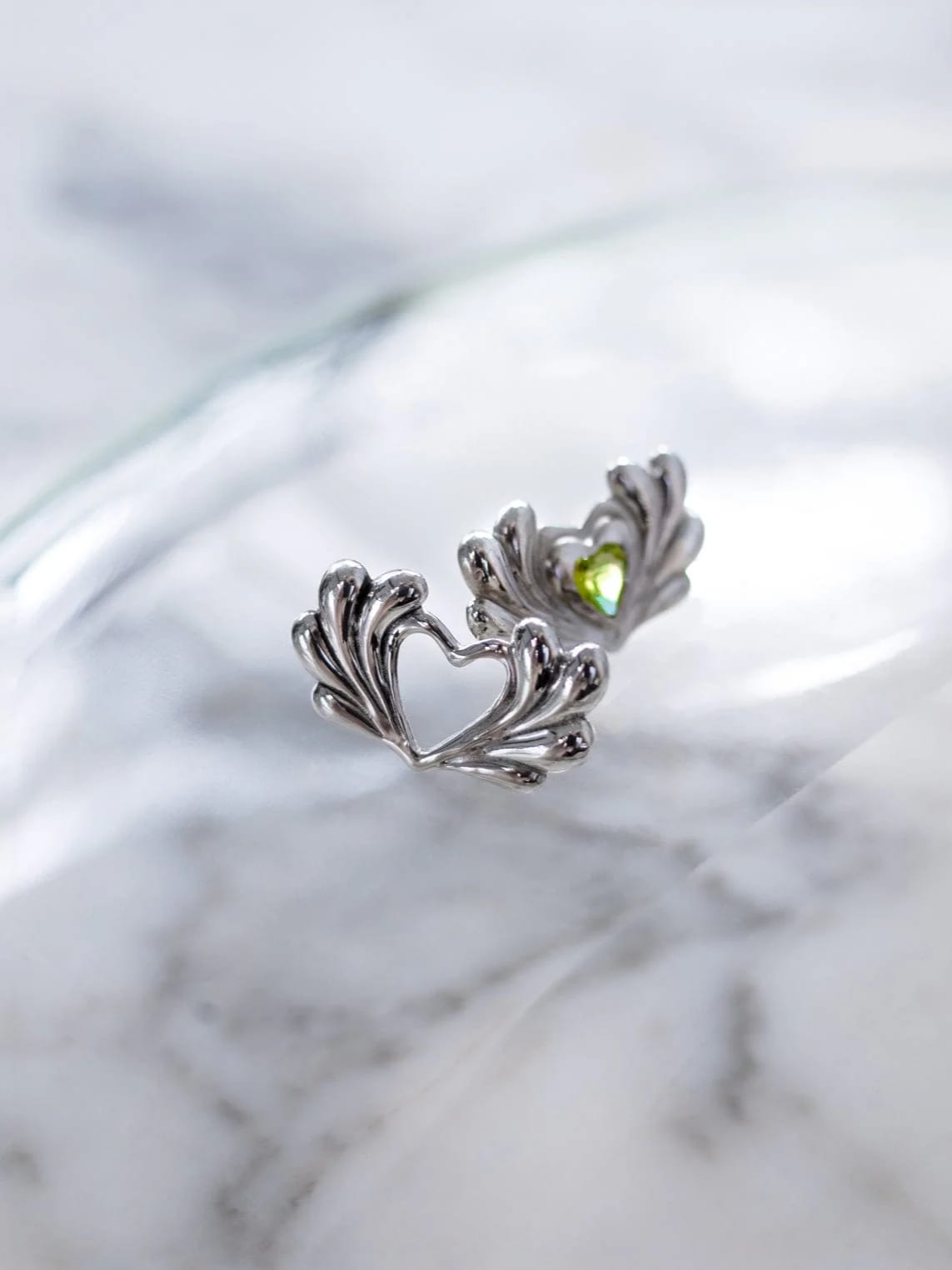 Mini Hearts Earrings-lokidolor-APOC STORE